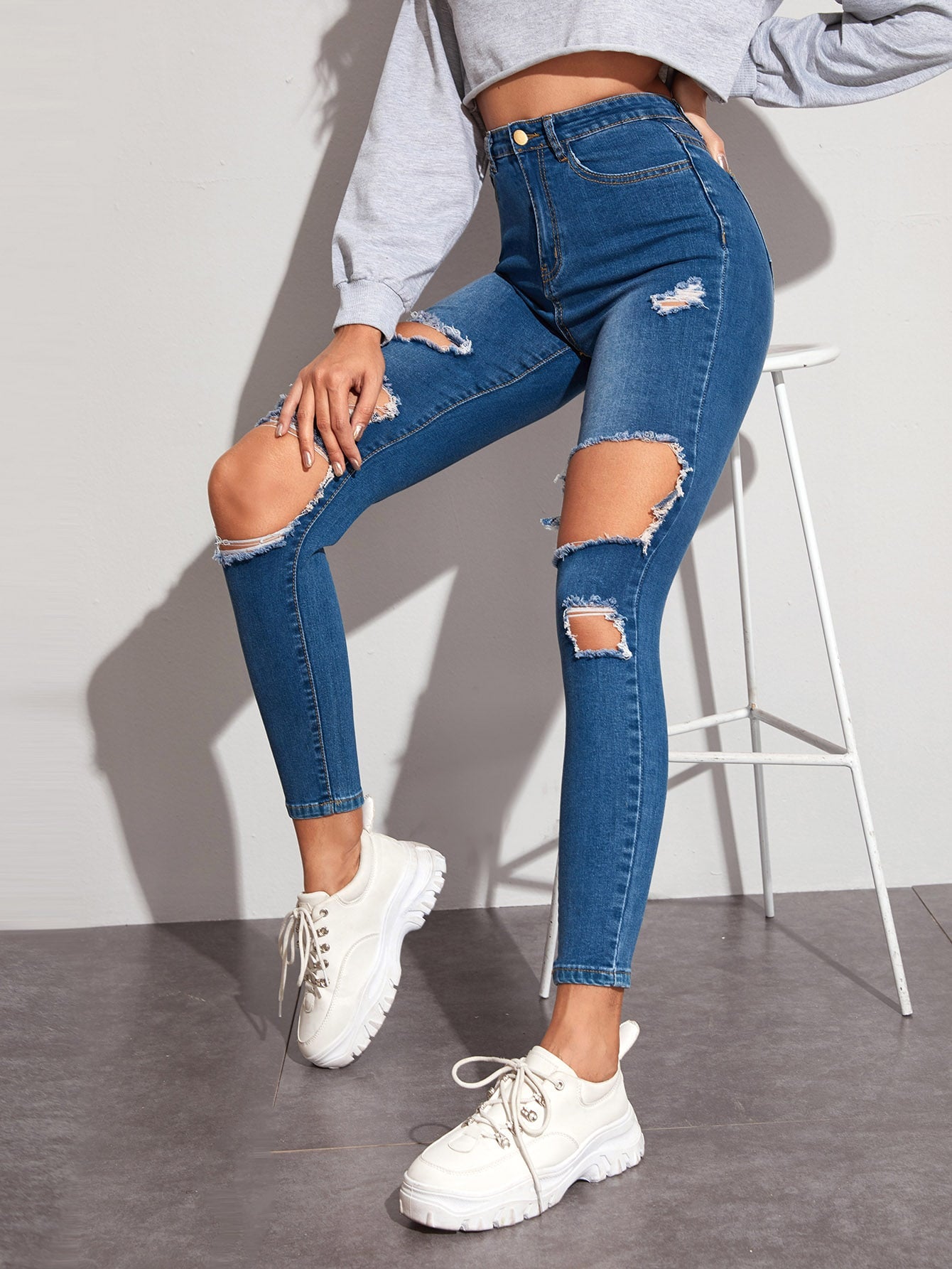 بنطلون نحيل ممزق مغسول مبيض