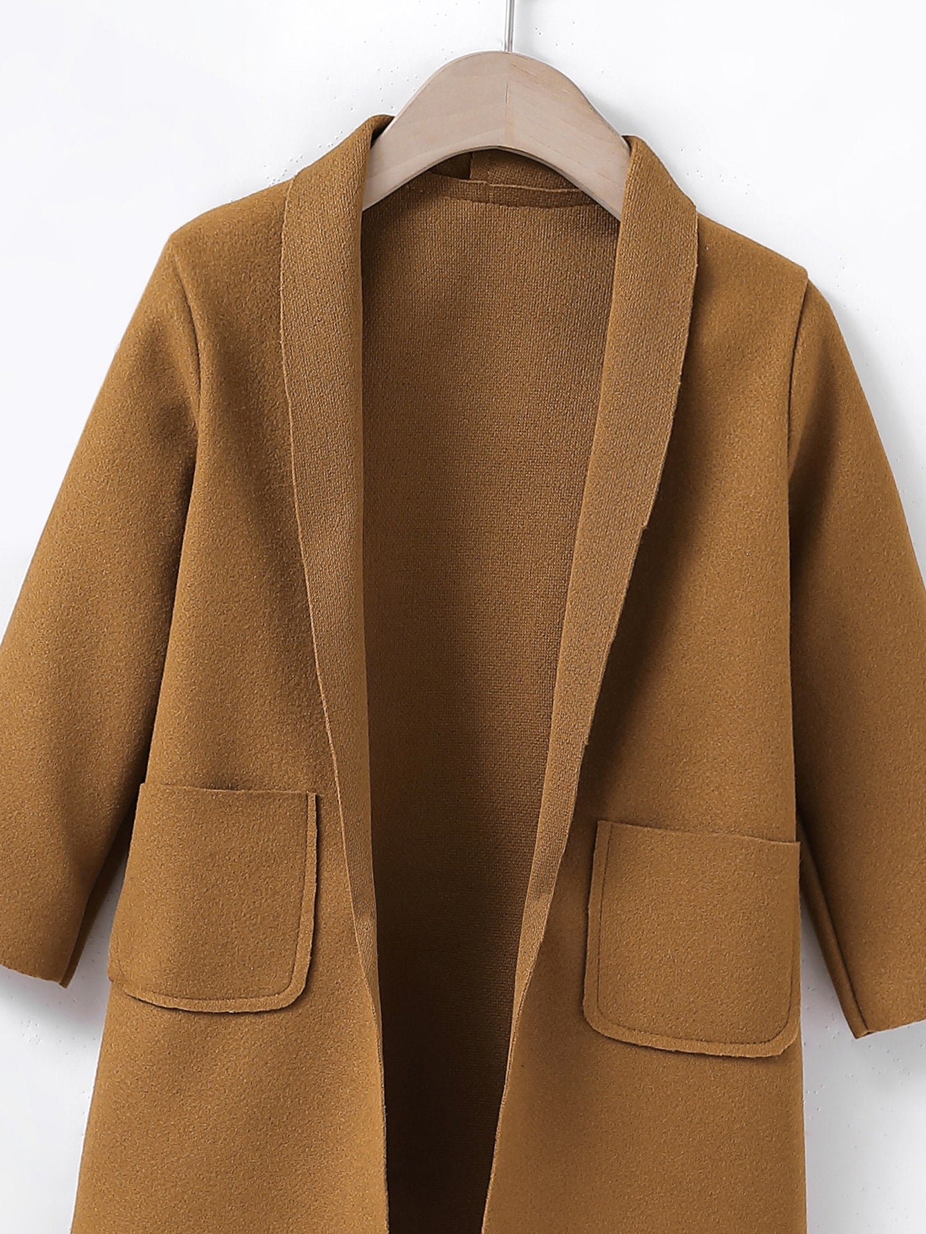 معطف شتوي للفتاة الصغيرة بطية رقبة و جيوب