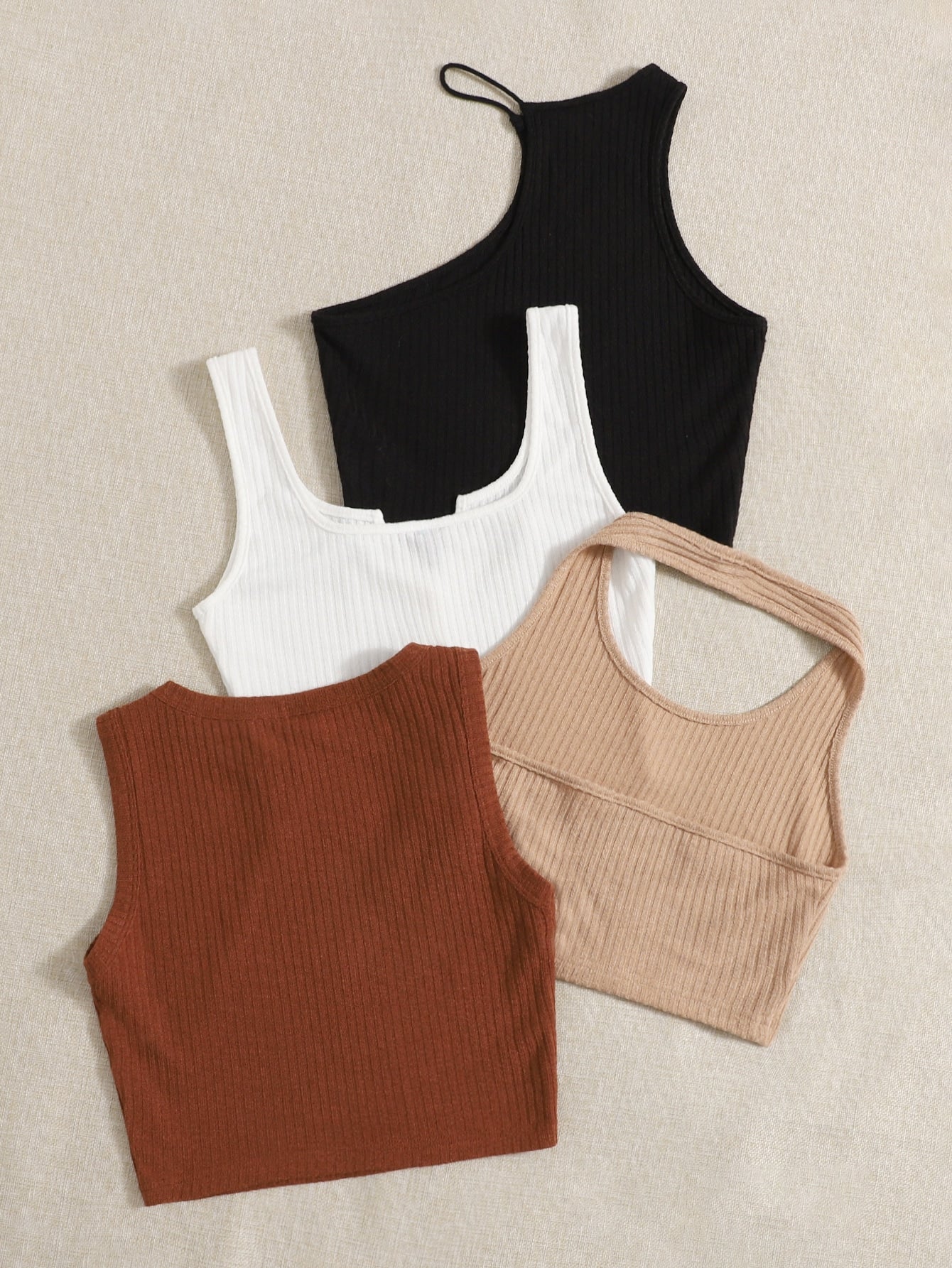 توب قصير سادة بحياكة مضلعة - 4 قطع
