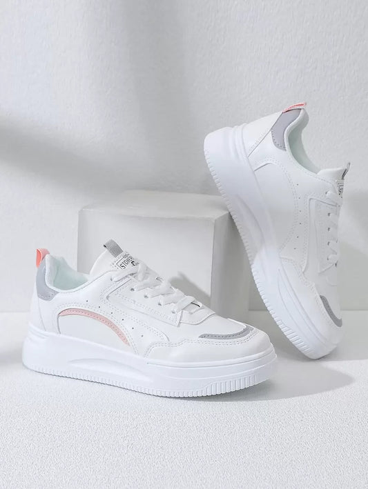 أحذية نسائية بيضاء أحذية رياضية