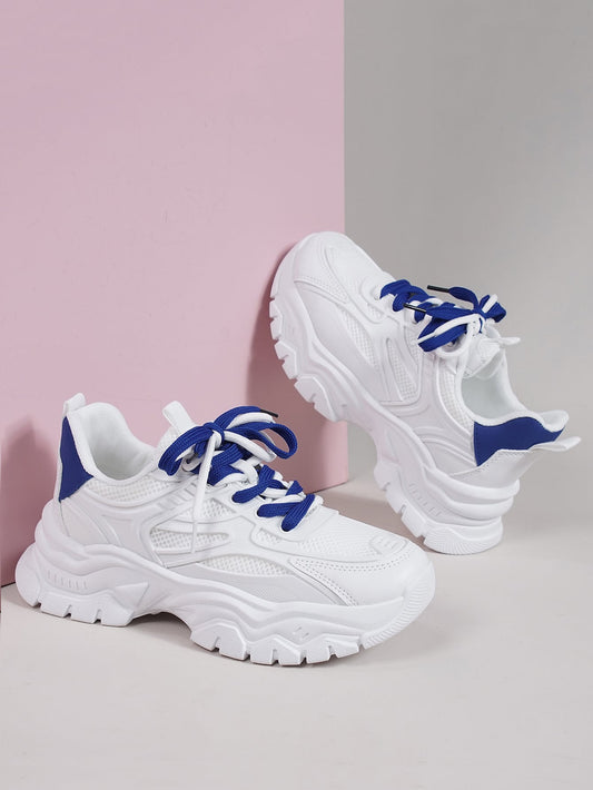 حذاء رياضي كاجوال بنعل سميك على الطراز الكوري للنساء، نوع رباط، موضة خريف جديدة