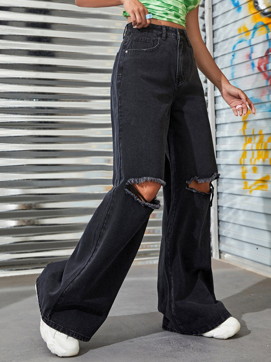 بنطلون جينز بساق عريض ممزق