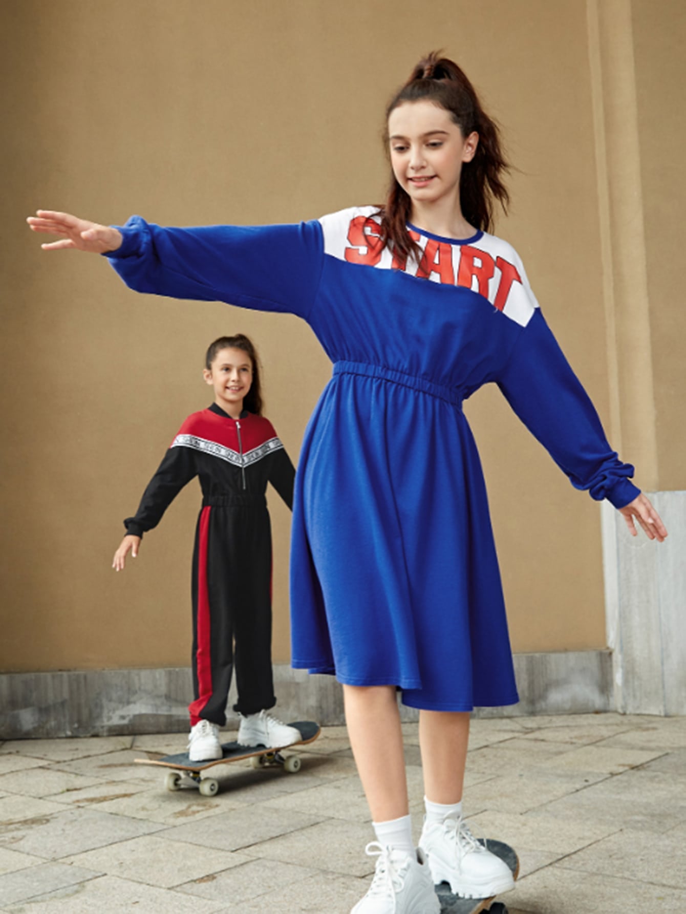 جمبسوت ألوان متباينة متباين شريط عبارة طوق بيسبول سستة قطعة واحدة بنات