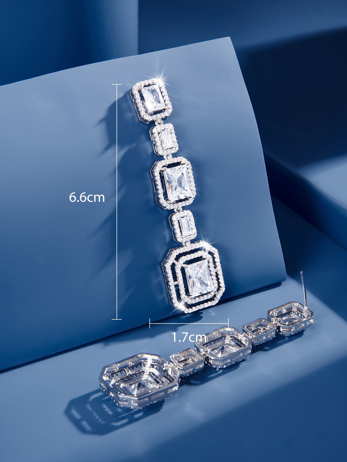 زوج واحد من أقراط البندانت الفاخرة الاصطناعية بالزركون العليا