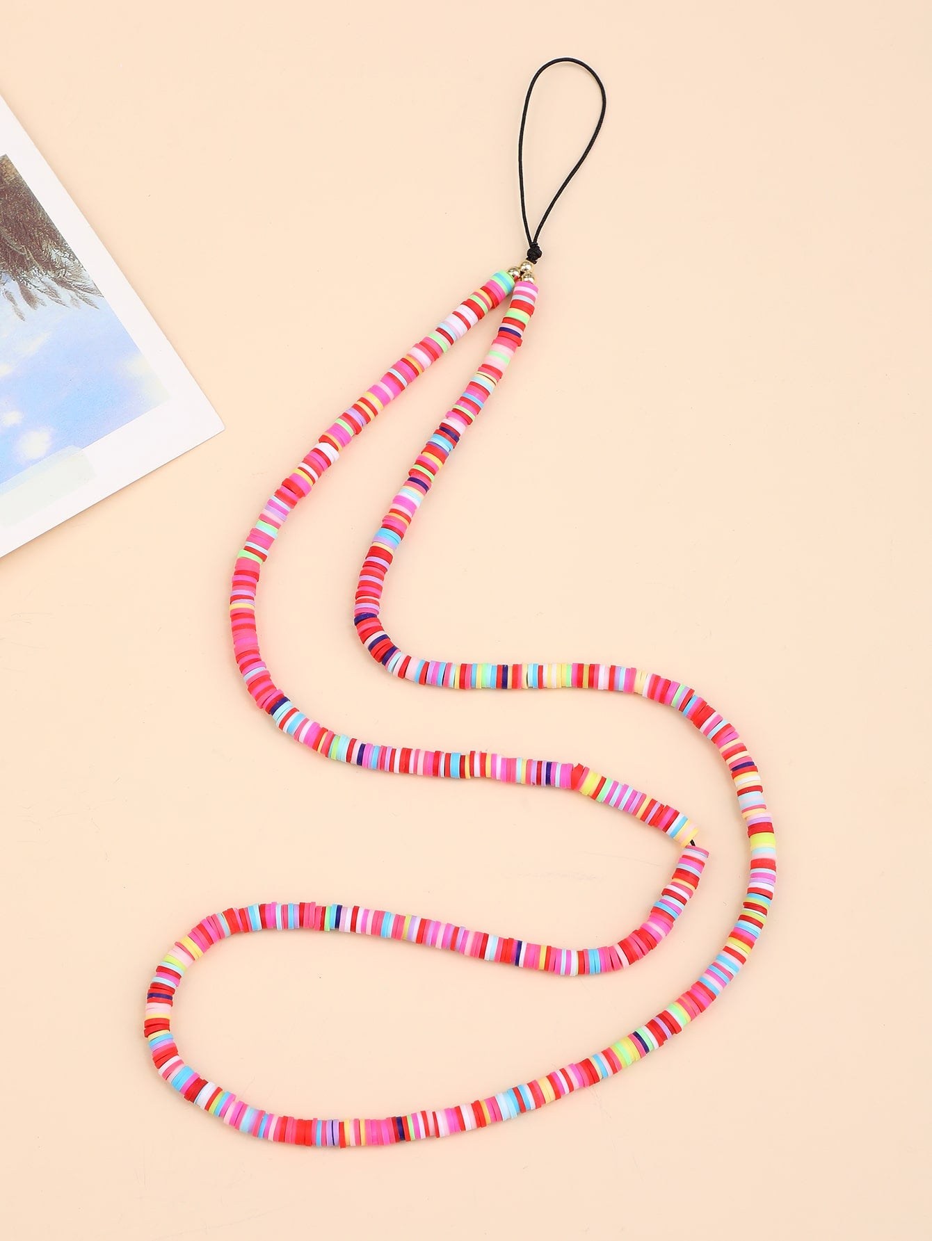 حبل هاتف خرز ملون