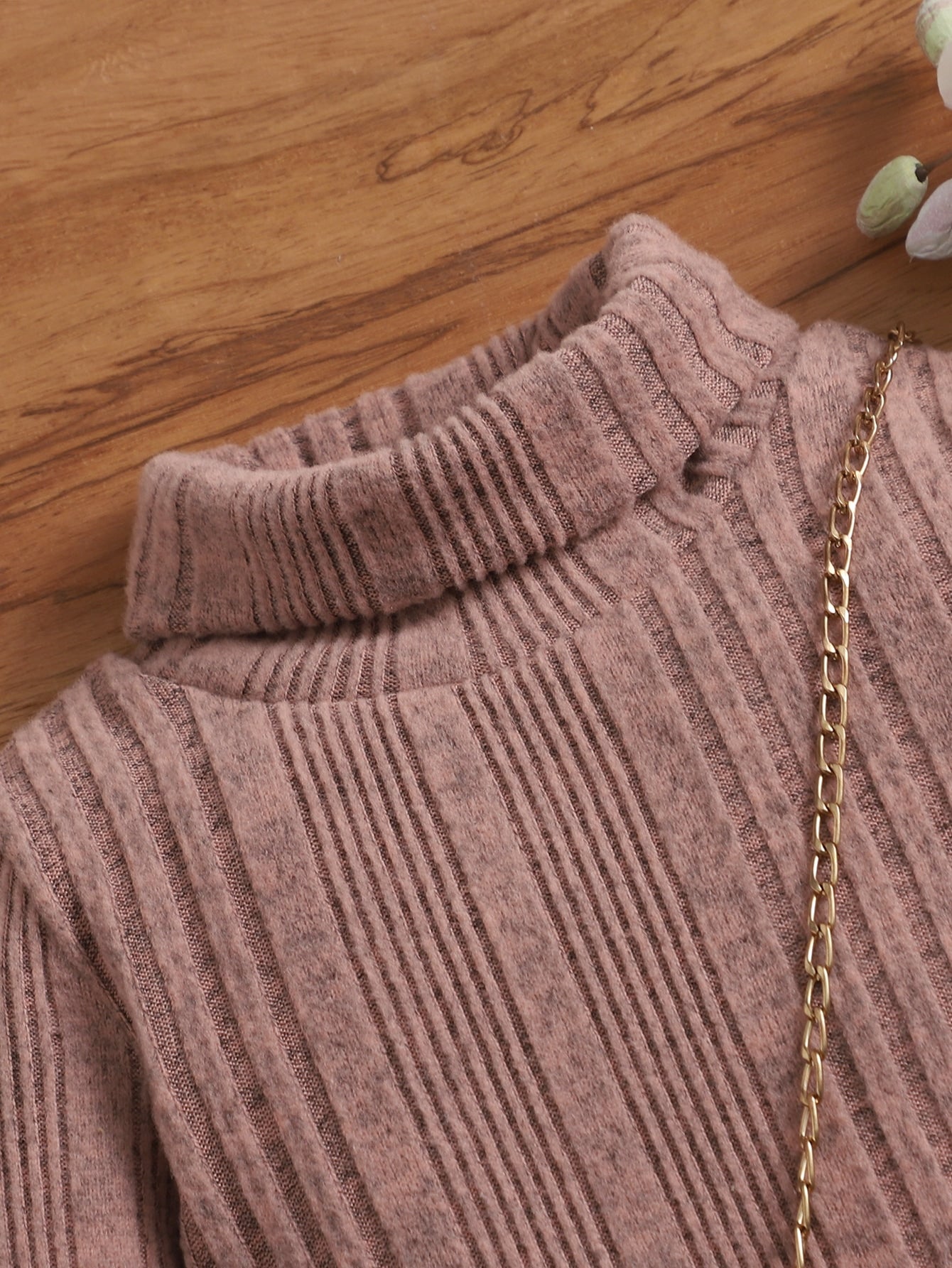 فساتين طفلة صغيرة