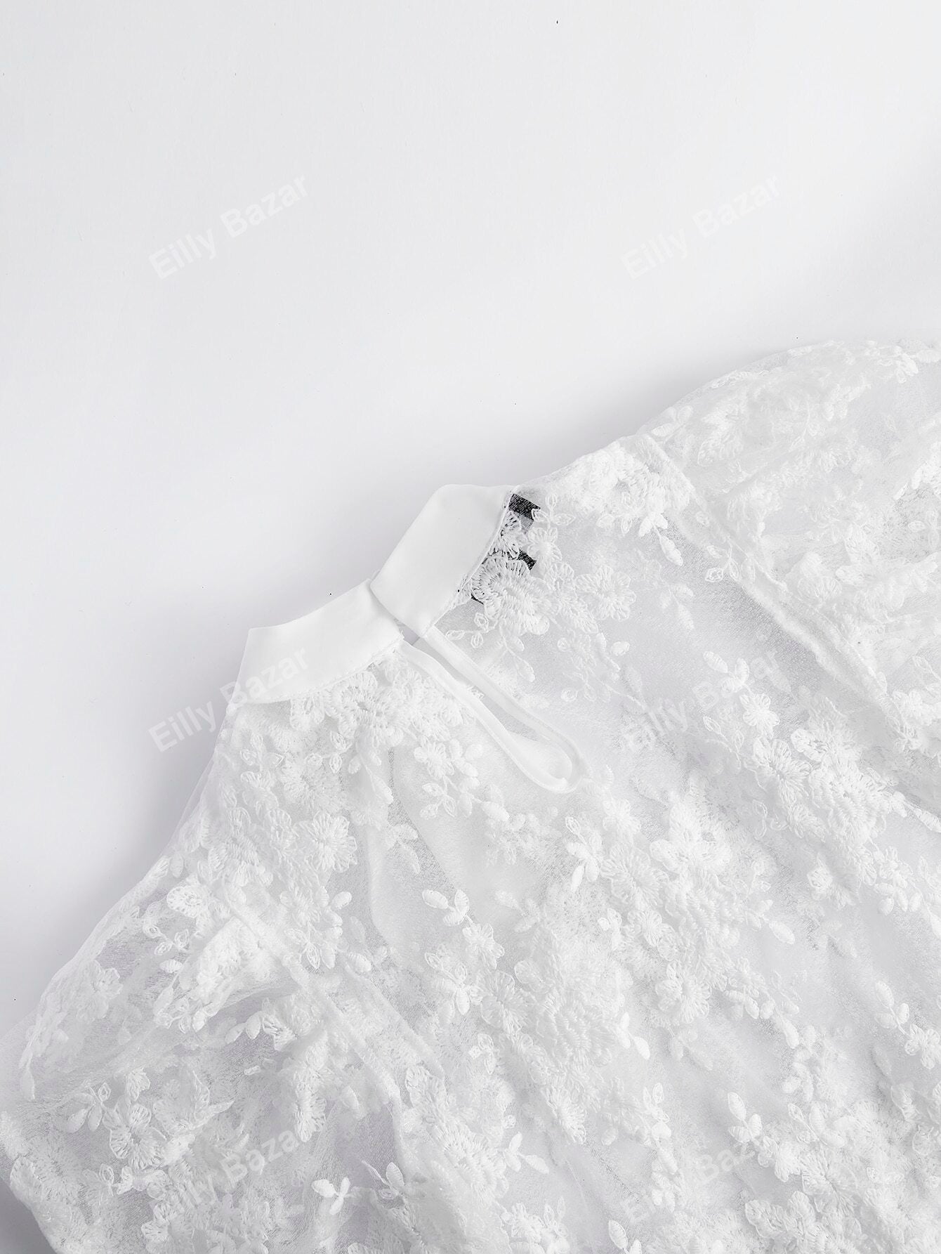 لباس علوي شبكي مطرز بربطة عنق