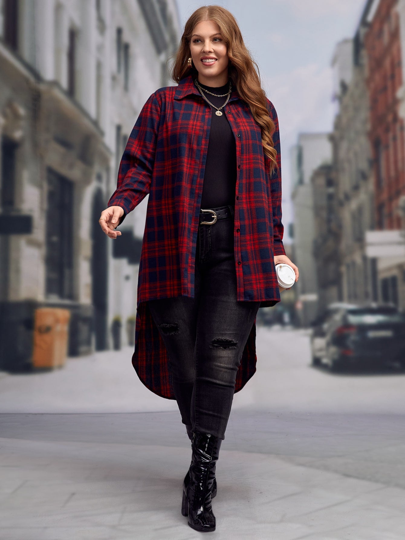 بلوزة طباعة مربع النقش بحافة عالي ومنخفض مقاس كبير