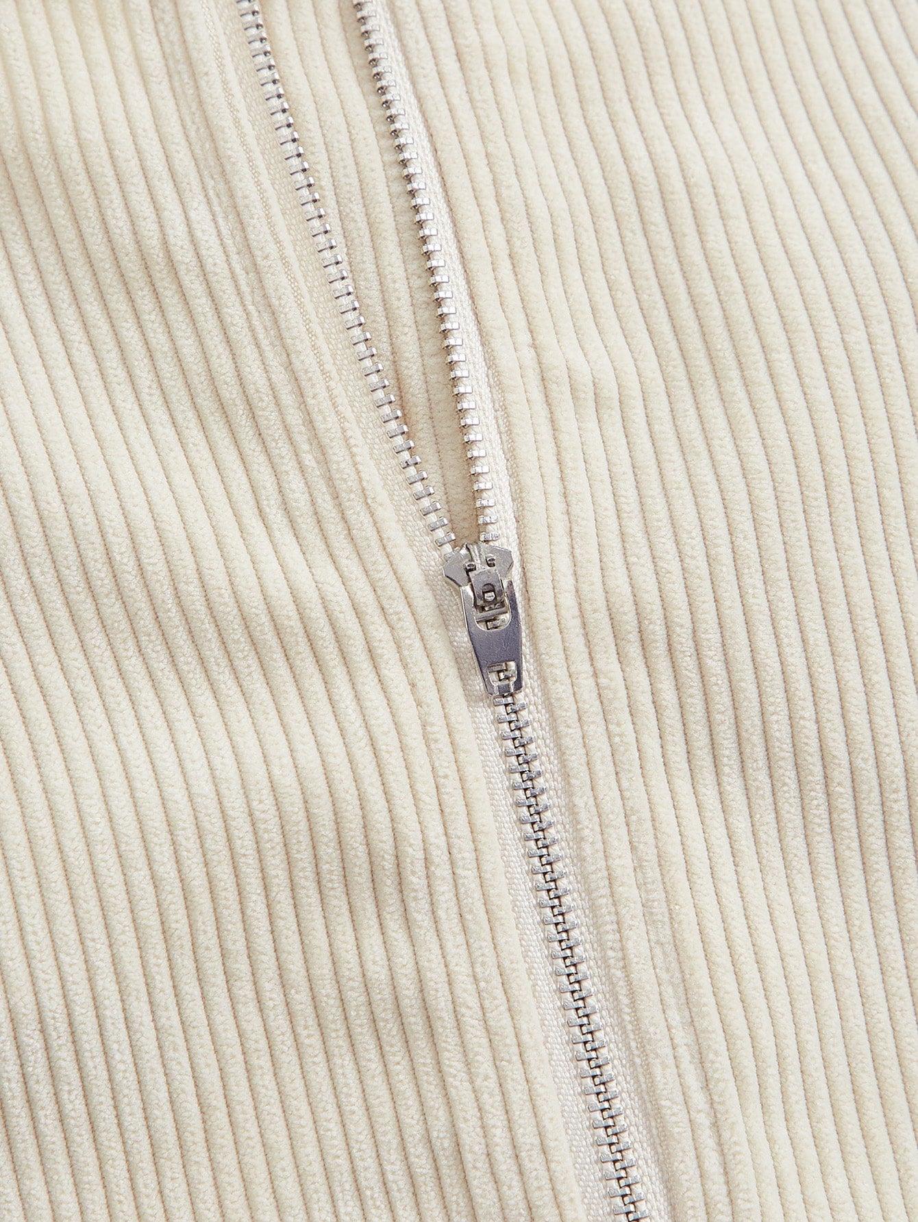 بلوزة قصيرة معقود من الأمام أكمام فانوس هافة باندانا