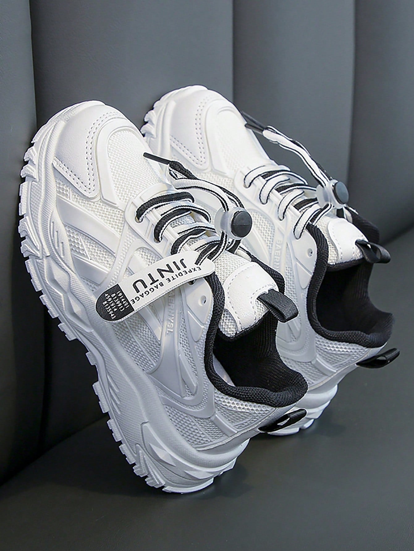 حذاء رياضي برباط امامي مكتنز رياضي خارجي قماش بنات