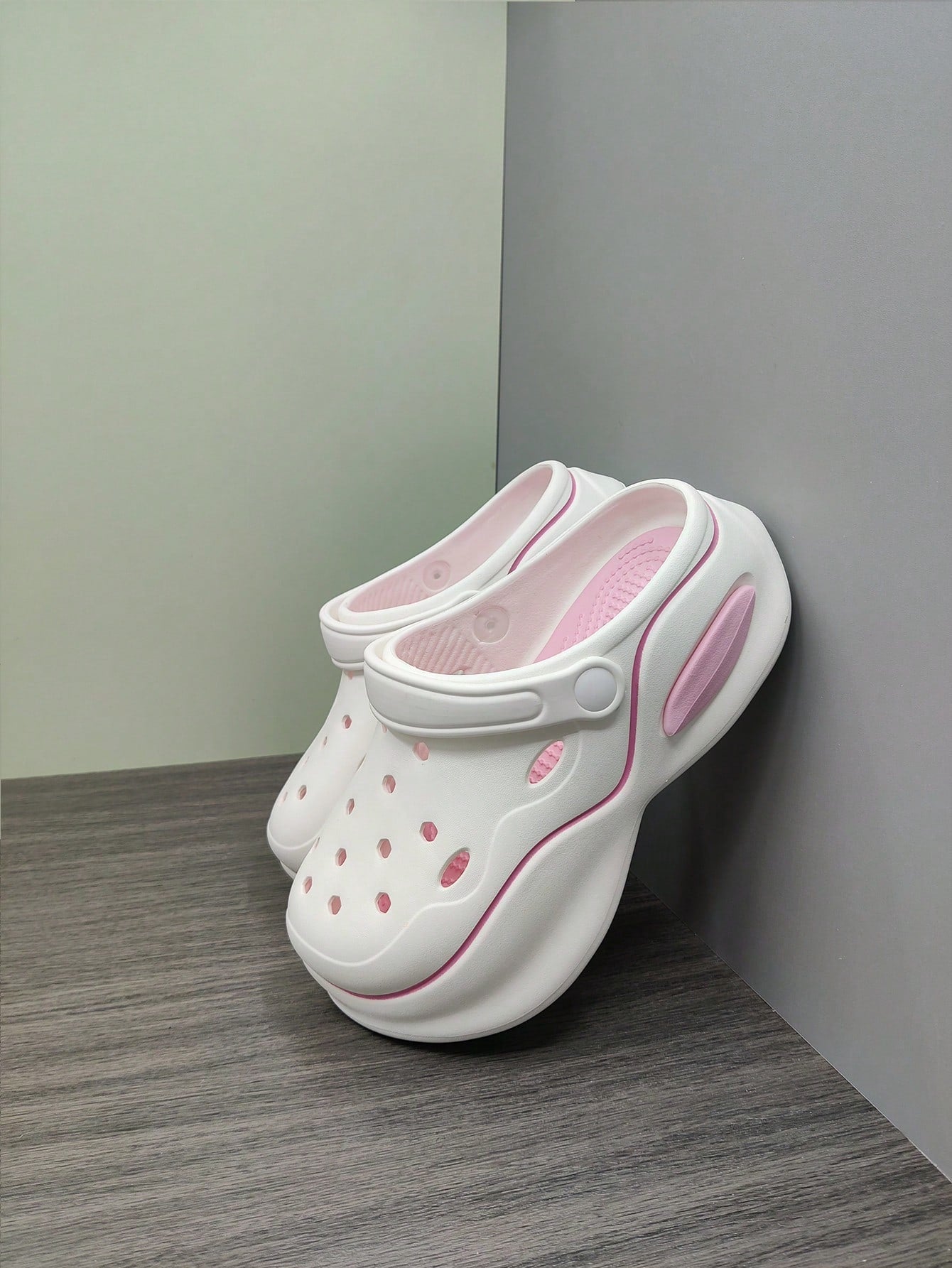 قباقيب نسائية بفتحات تهوية ، قباقيب صيفية من EVA بحزام خلفي