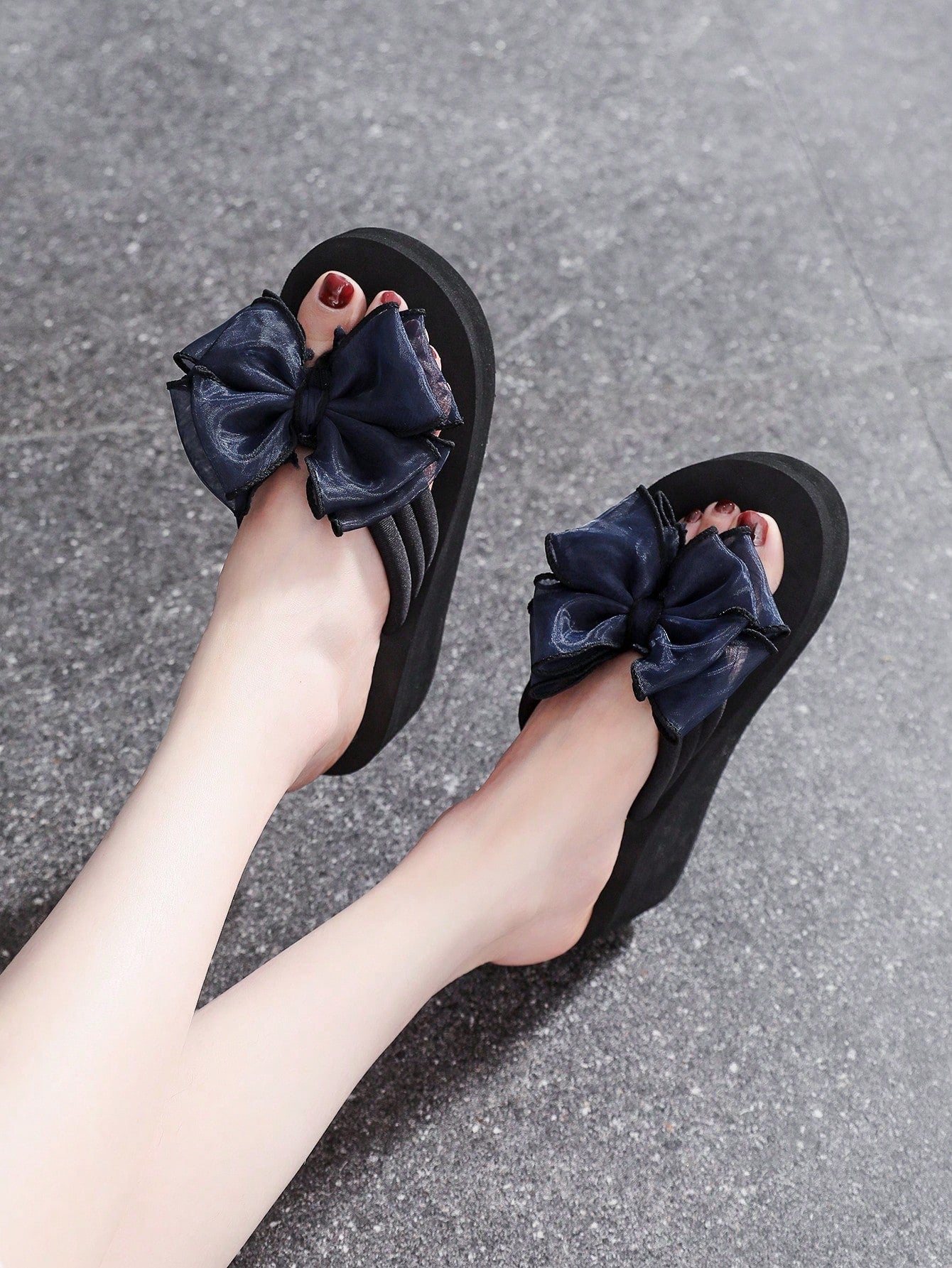 شباشب نسائية