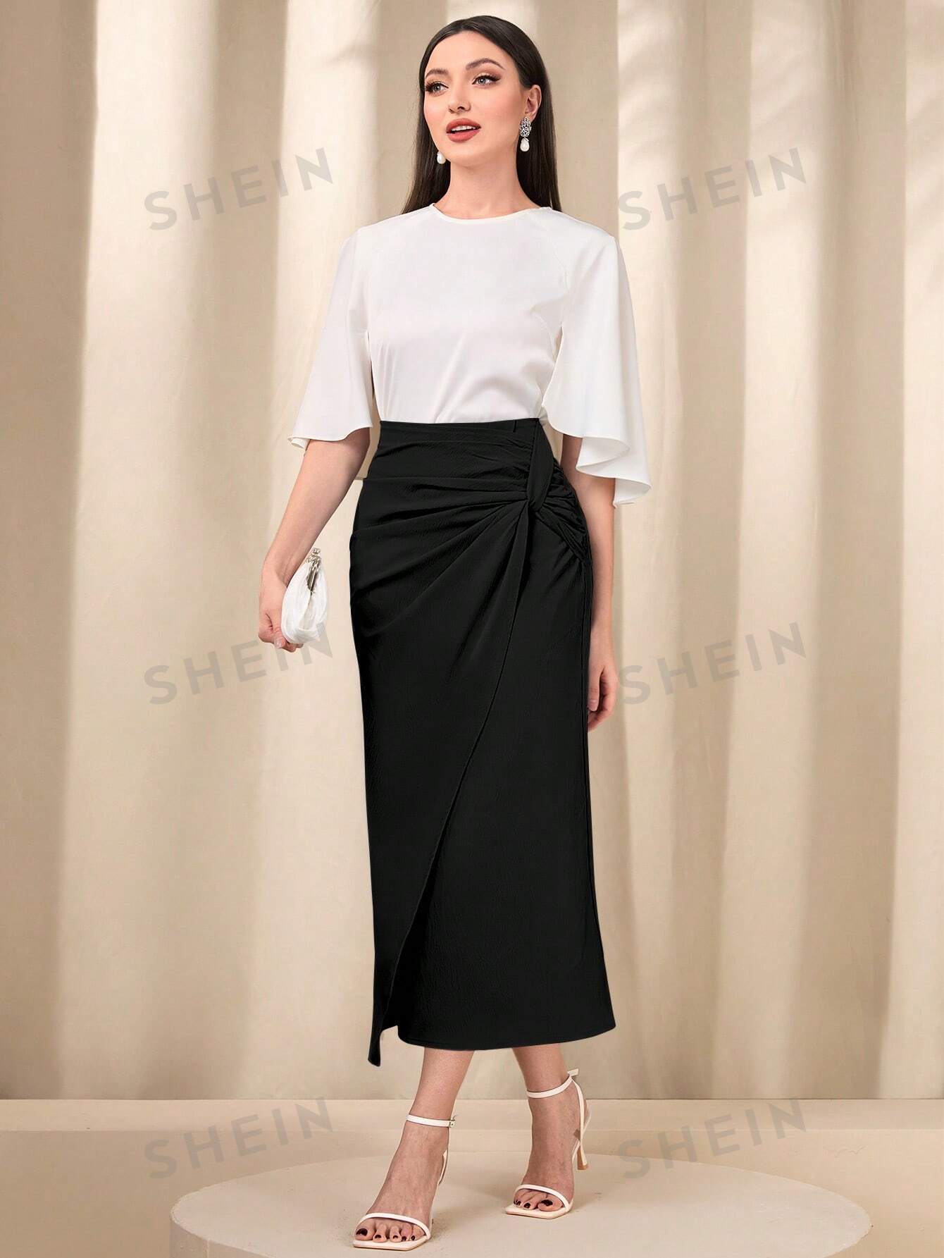 تنانير نسائية