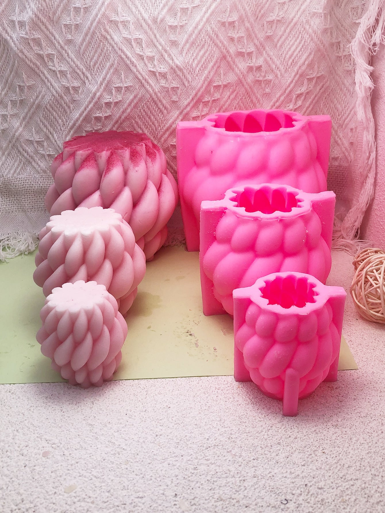 قالب سيليكون بتصميم قطرة المطر الدوارة لصناعة الشموع/الصابون DIY، بتصميم منحني هندسي قطعة واحدة