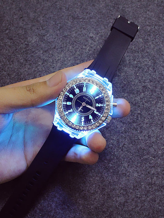 ساعة السوار موضة للنساء حجر الراين مرصعة ليد متعدد الألوان إضاءة الى كاجوال ارتداء في خريف