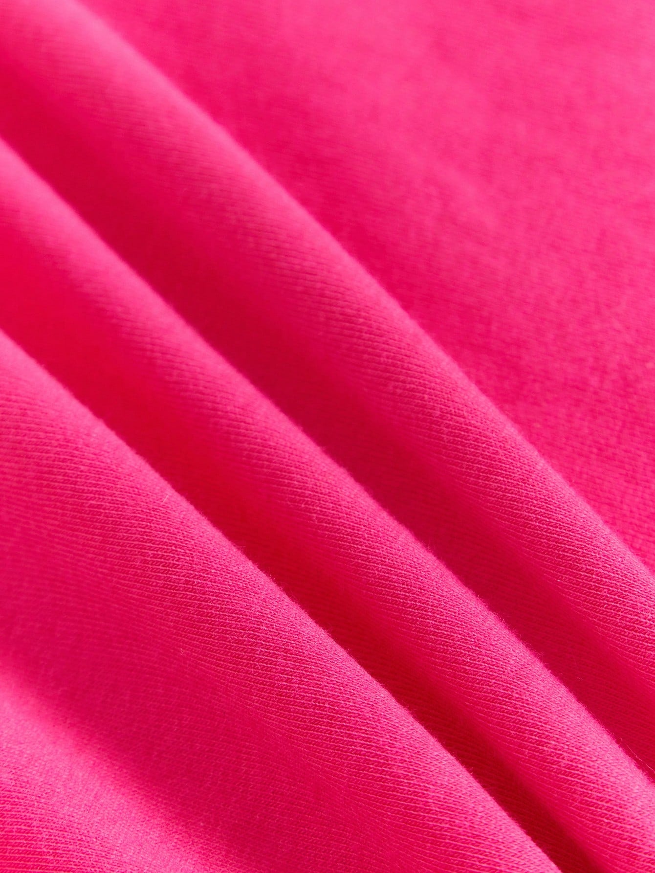 تيشيرتات طفلة صغيرة