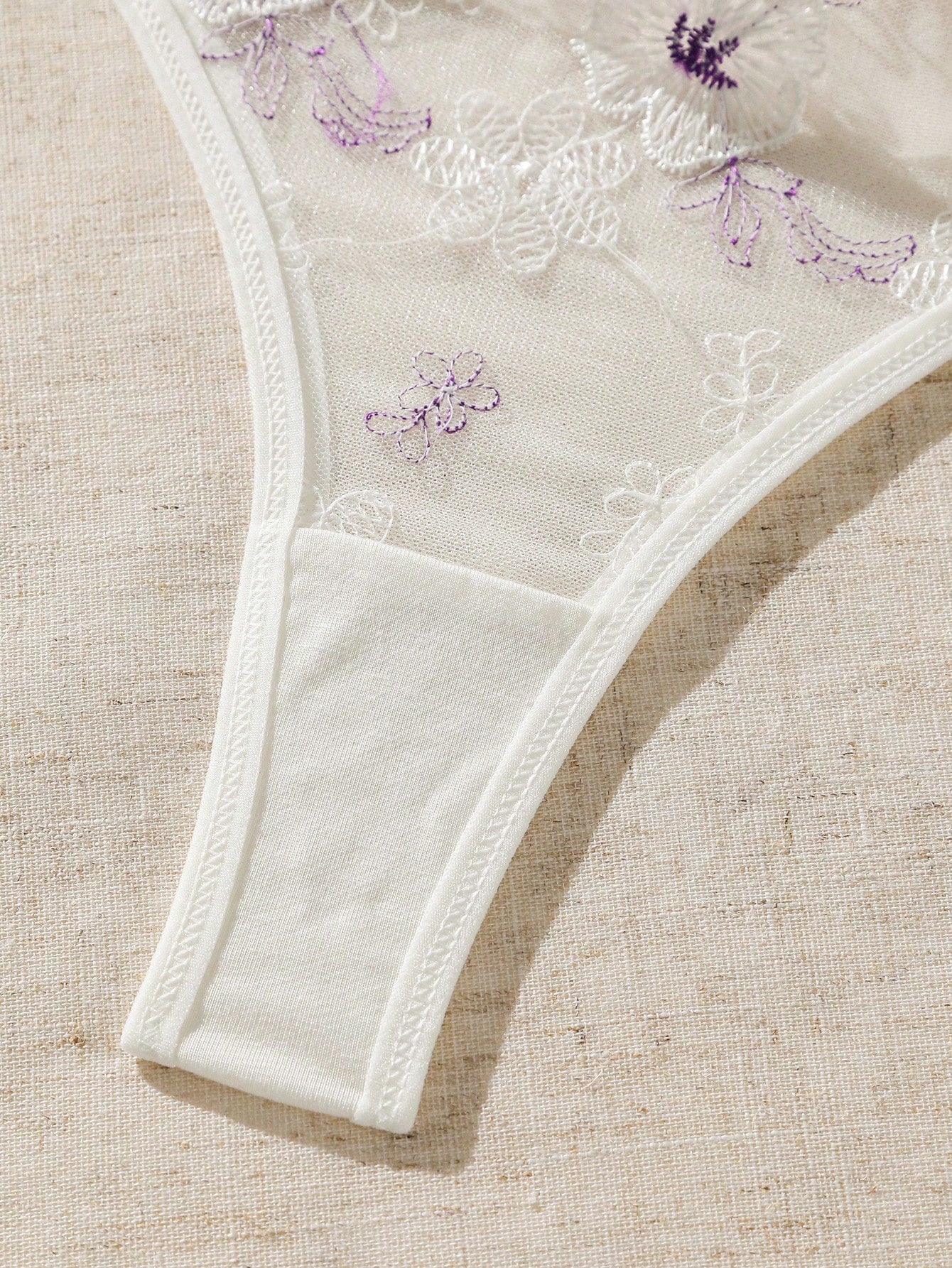 طقم ملابس داخلية مطرز بأزهار شبكة حلقة معدني