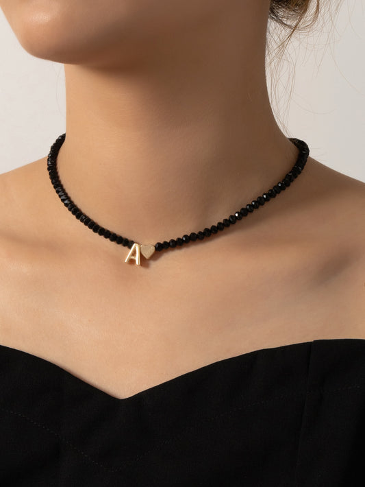 قلادة النمط البوهيمي أسود خرز حرف & بتعليقة القلب قطعة واحدة