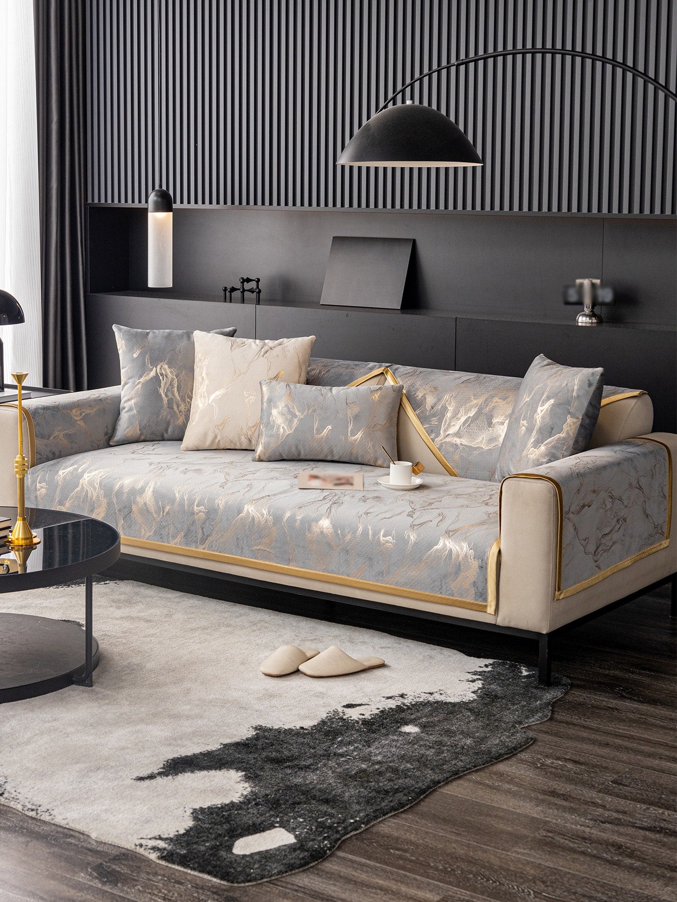 قطعة طقم غطاء أريكة جاكار بحافة ذهبية