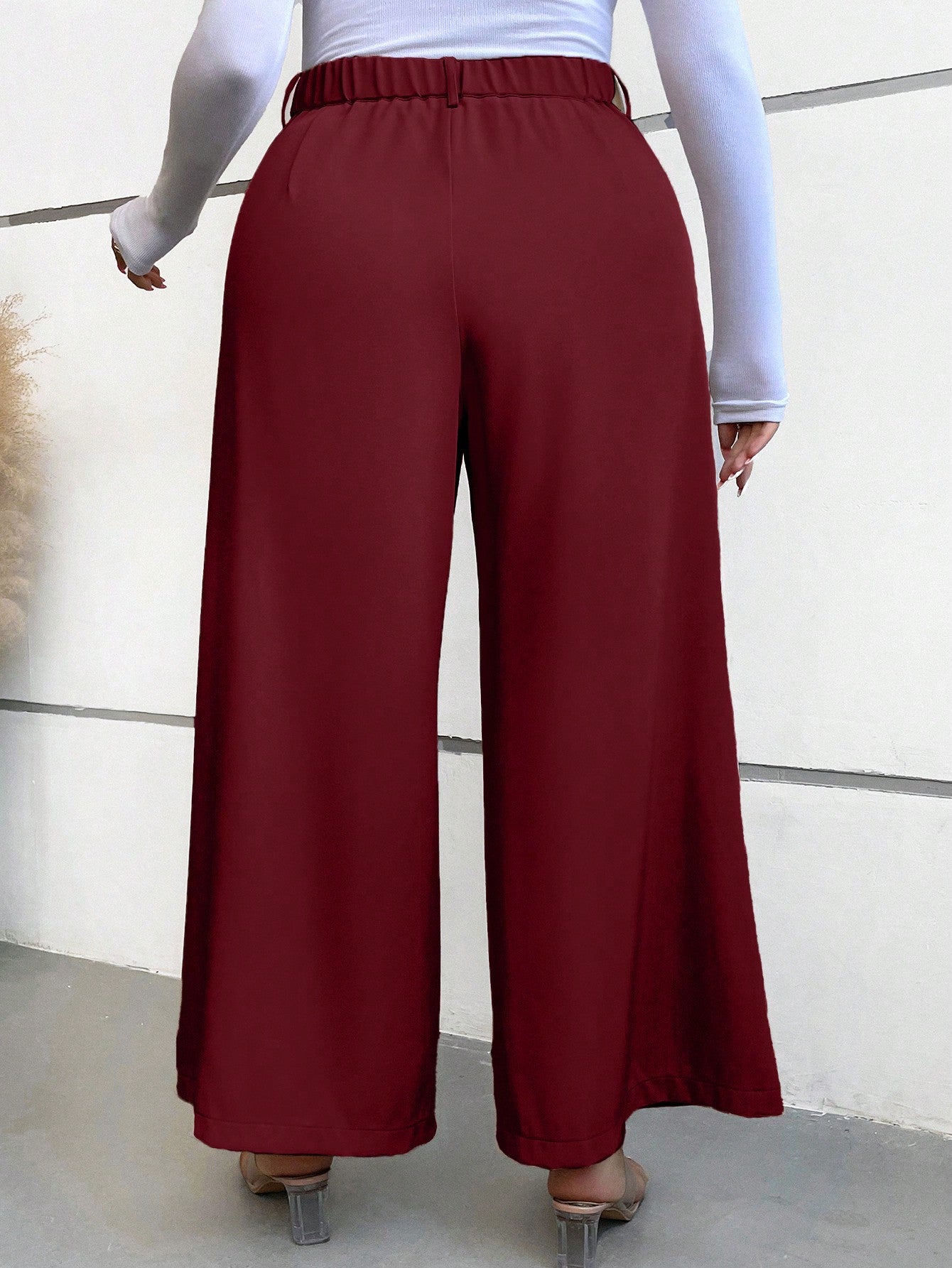 بنطلون بدلة ساق عريضة مقاس كبير