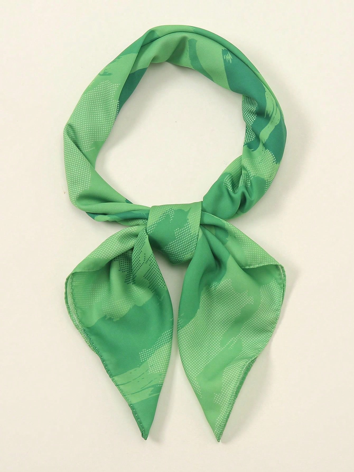 وشاح المرأة طباعة التمويه المألوف تنوعا