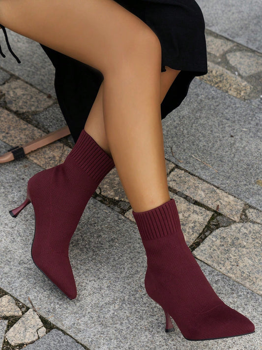 جزمة الموضة للنساء