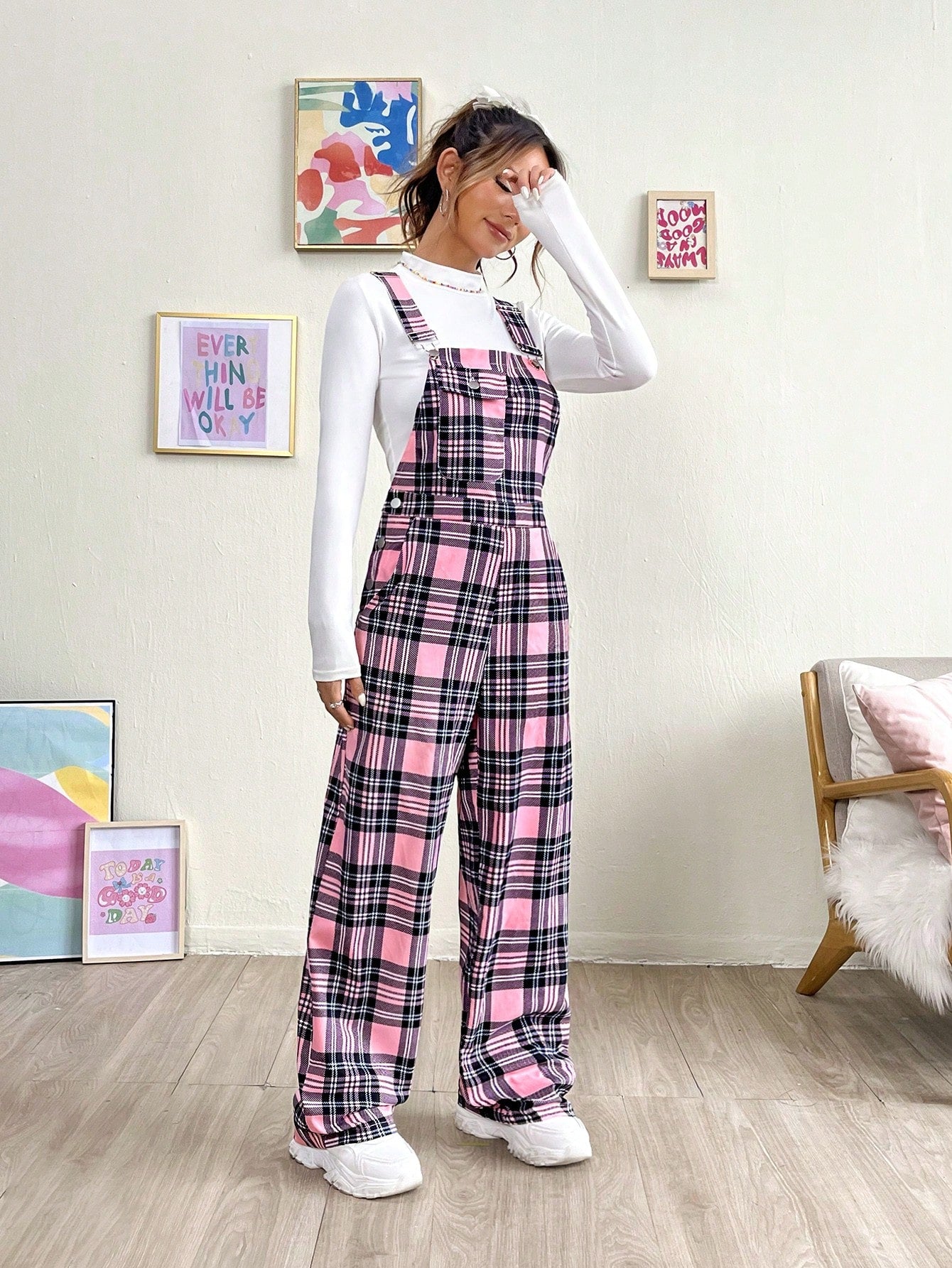 جمبسوت بحمالات طباعة مربع النقش جيب مائل بدون تي شيرت