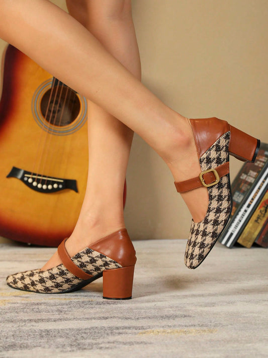 أحذية بكعب عالي نسائية