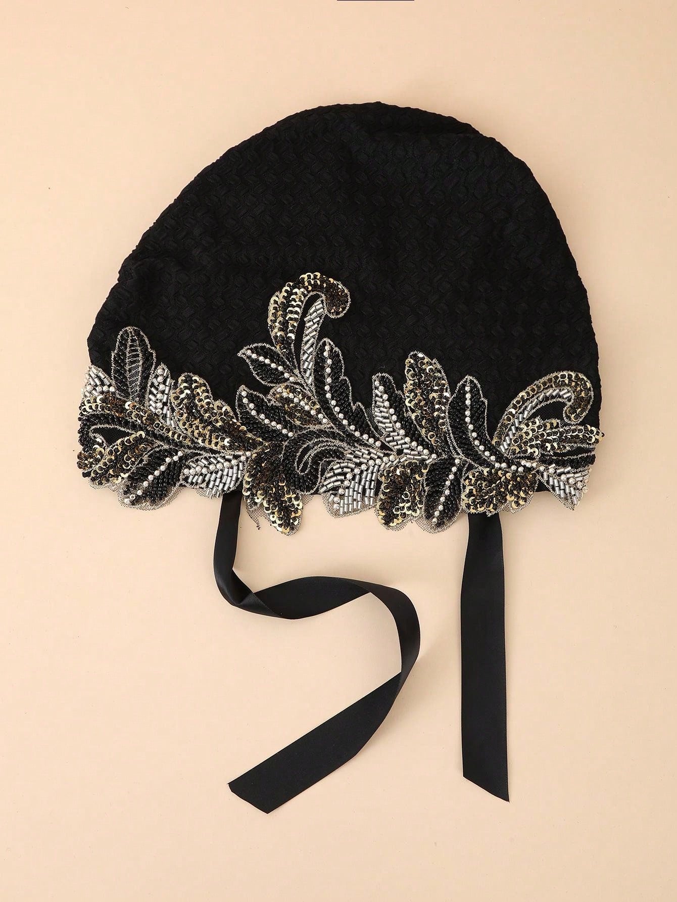 قطعة واحدة لف الرأس العاري النسائي المزخرف بالخرز والأوراق