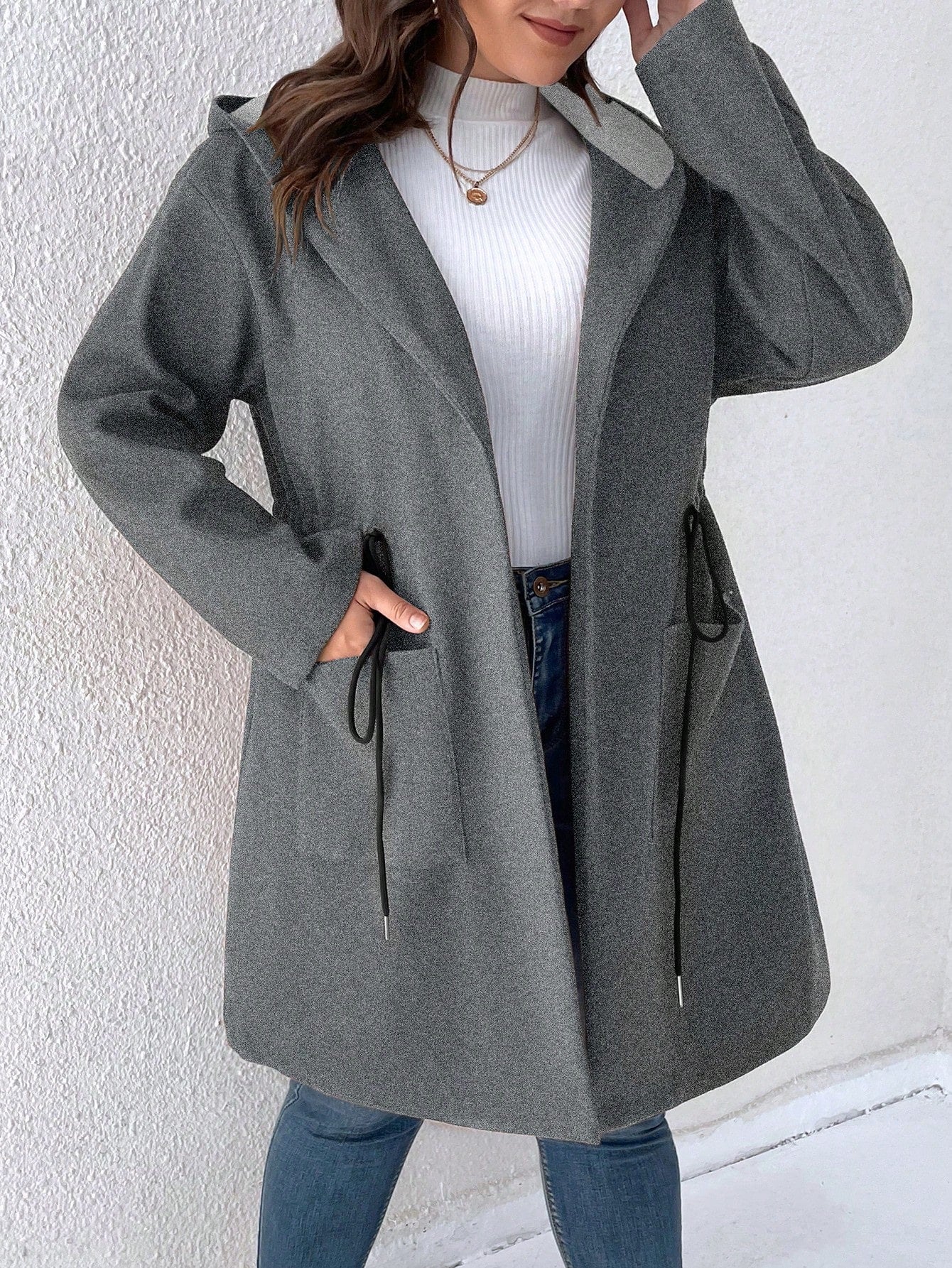 معطف كابور ذو خصر بتكيس وجيبين مع قلنسوة، للموسم الشتوي