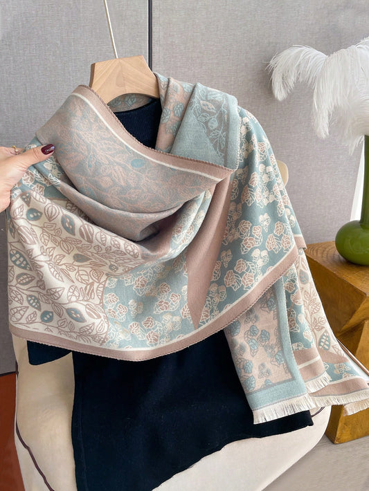 الأوشحة النسائية