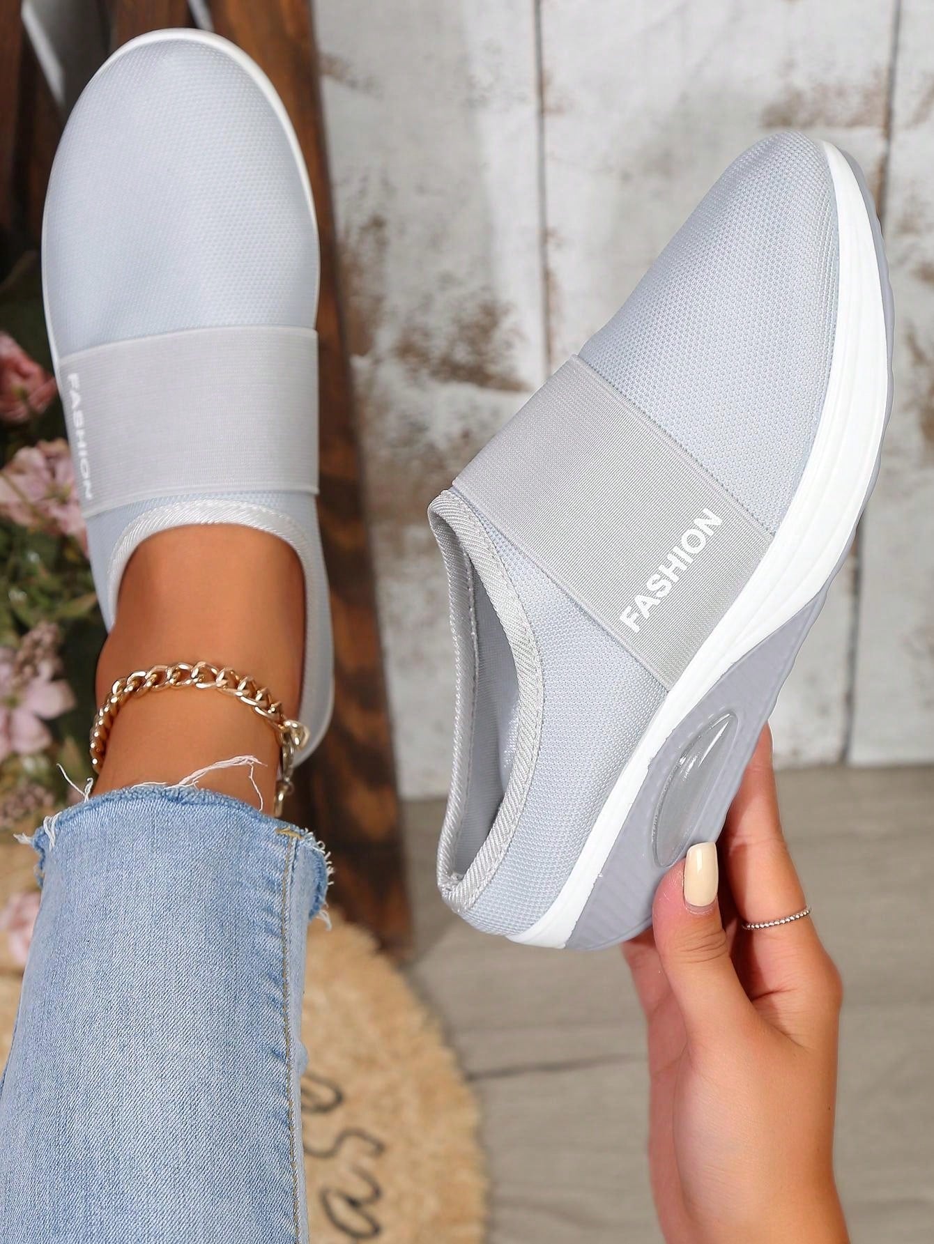 شباشب منزلية نسائية عصرية ومريحة - أحذية نسائية متعددة الأغراض الأكثر مبيعًا