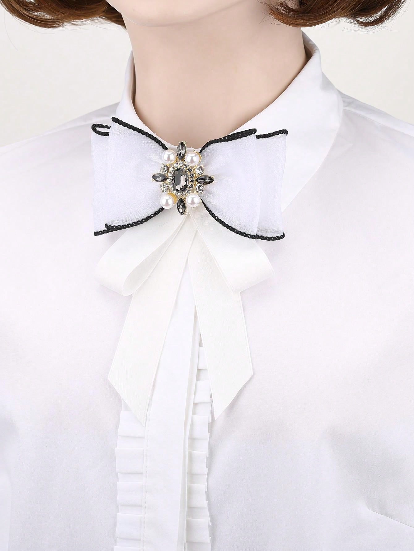 زينة عقدة أنيقة للنساء باللؤلؤ الصناعي المتلألئ والراين، مناسبة للارتداء اليومي والخروجات وتزيين الحفلات