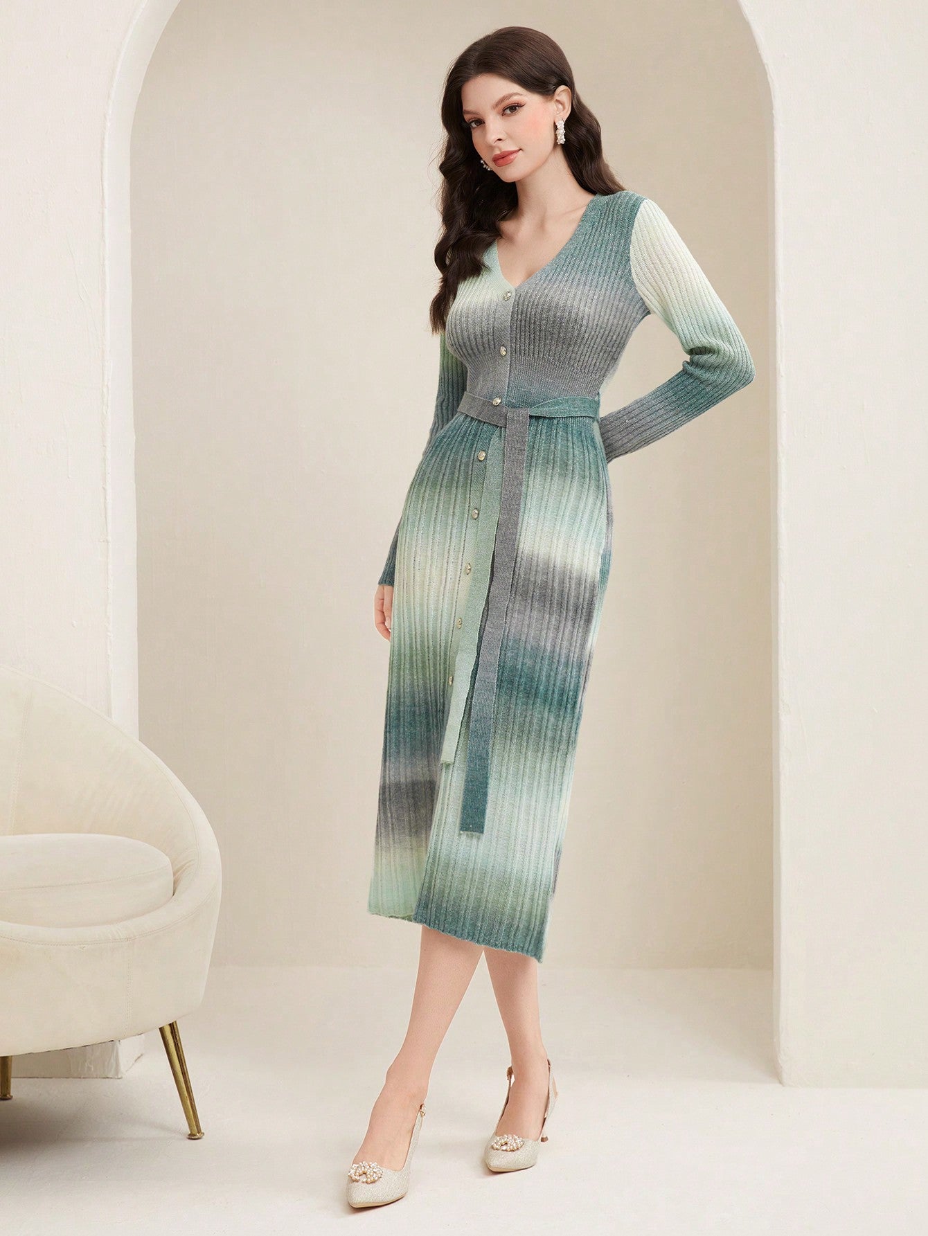 فستان نسائي محبوك مع حزام الخصر بتقنية الصباغة العقدية