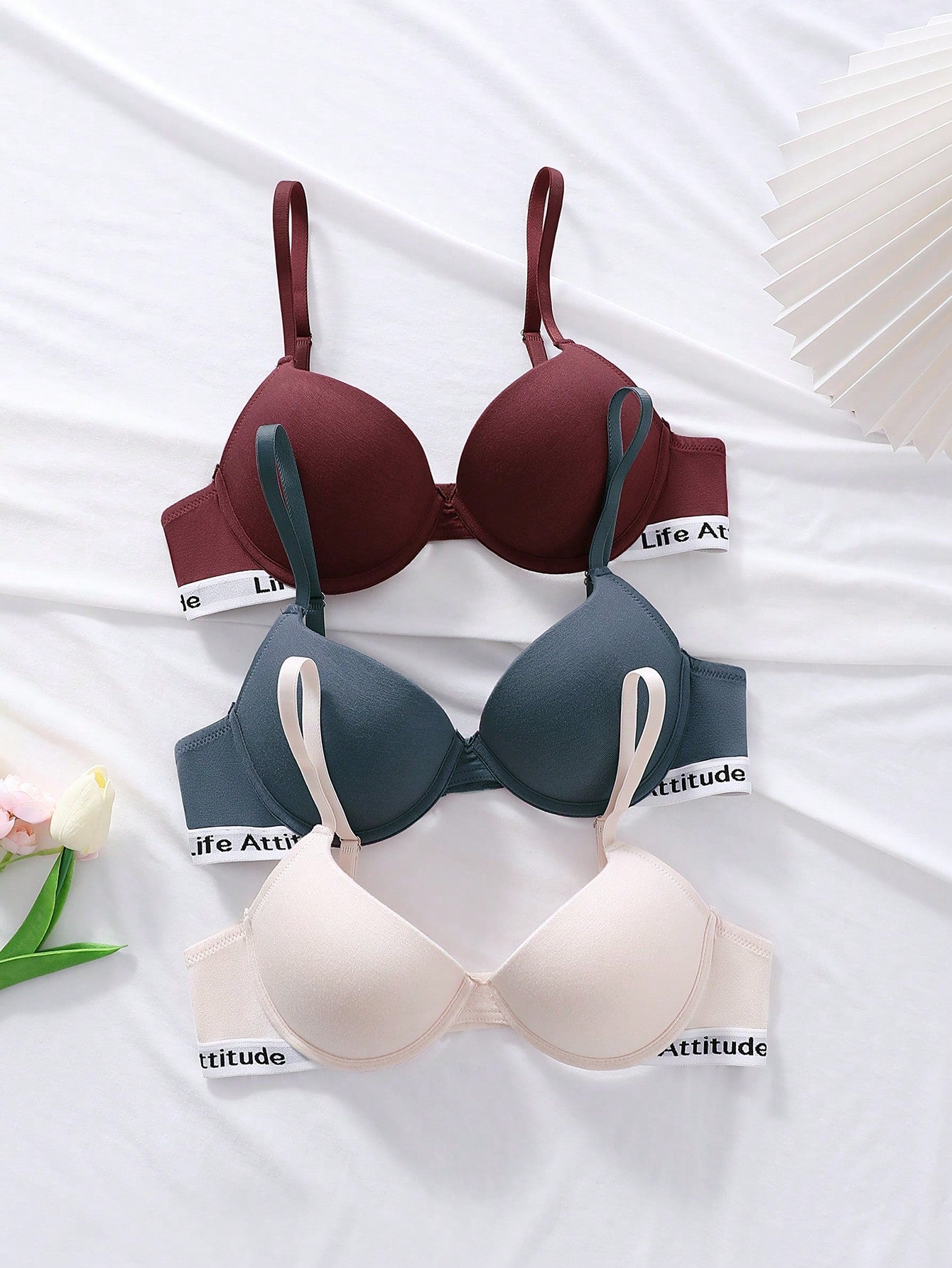 صدرية دعم مع حمالات مطبوعة بالحروف 3 قطع مع سلك داخلي للرياضة