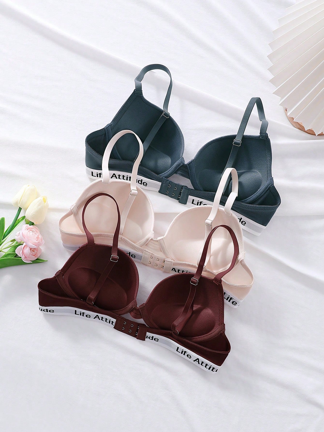 صدرية دعم مع حمالات مطبوعة بالحروف 3 قطع مع سلك داخلي للرياضة