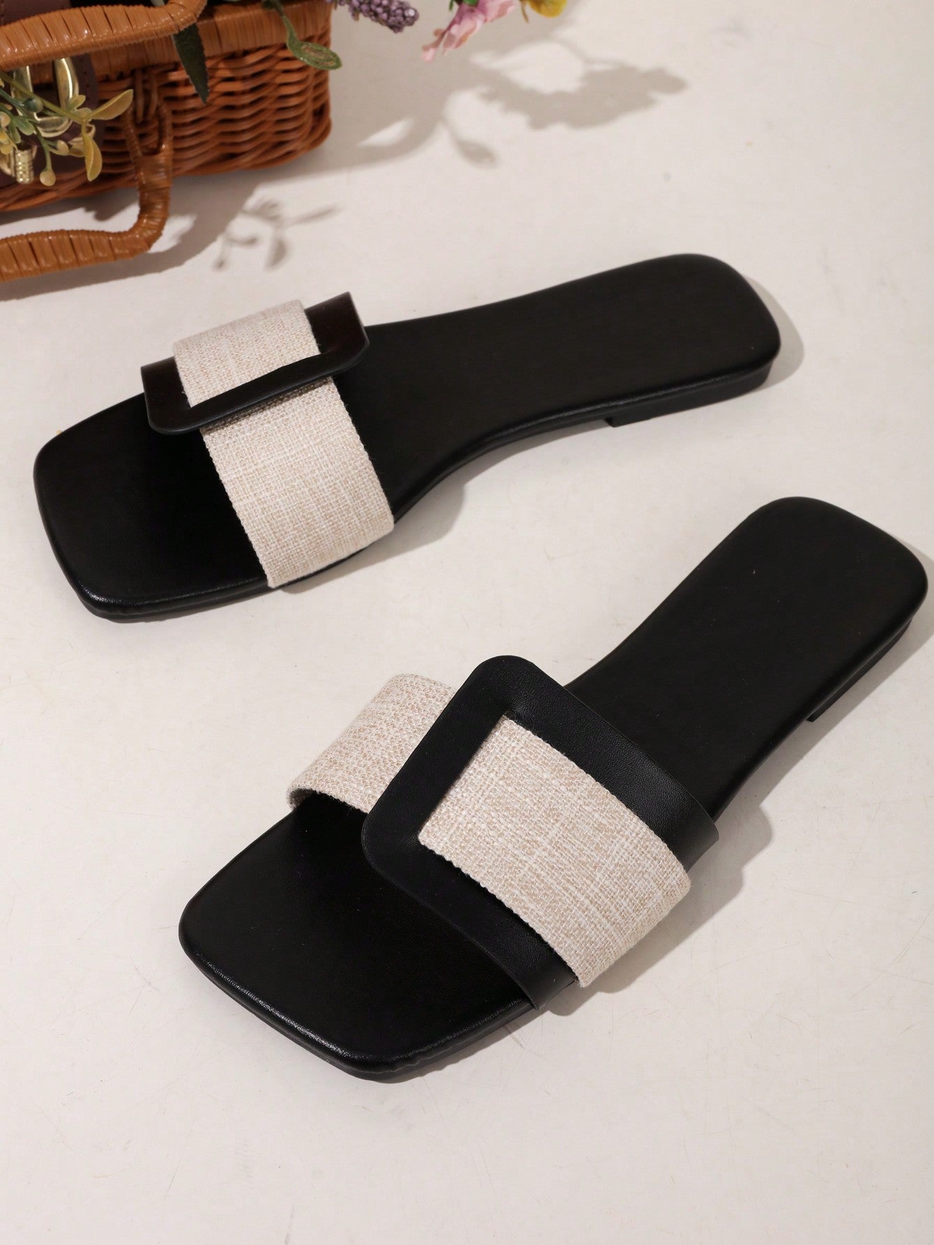 بدلة صيفية للنساء، أنيقة وعصرية، صنادل نسائية