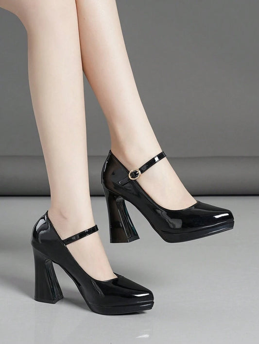 أحذية كعب عالي للسيدات مع منصة وحزام الكاحل