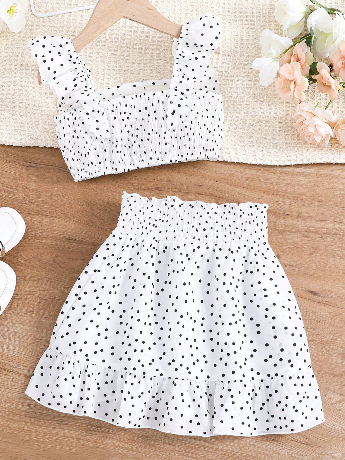 مجموعة فتاة منتصف العمر مكونة من قطعتين