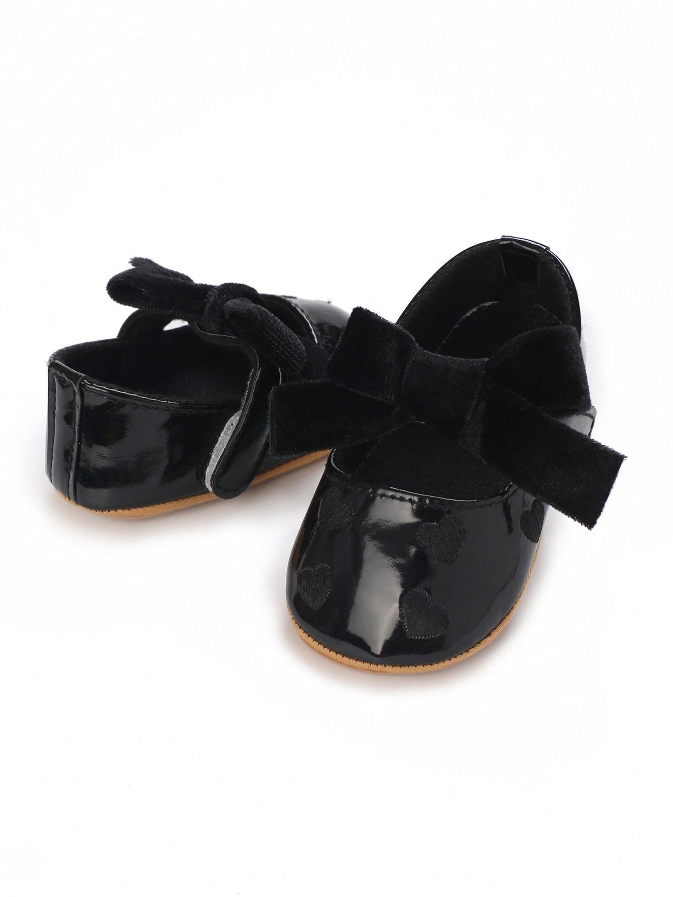 حذاء شبه مسطح للأميرات بعقدة فراشة