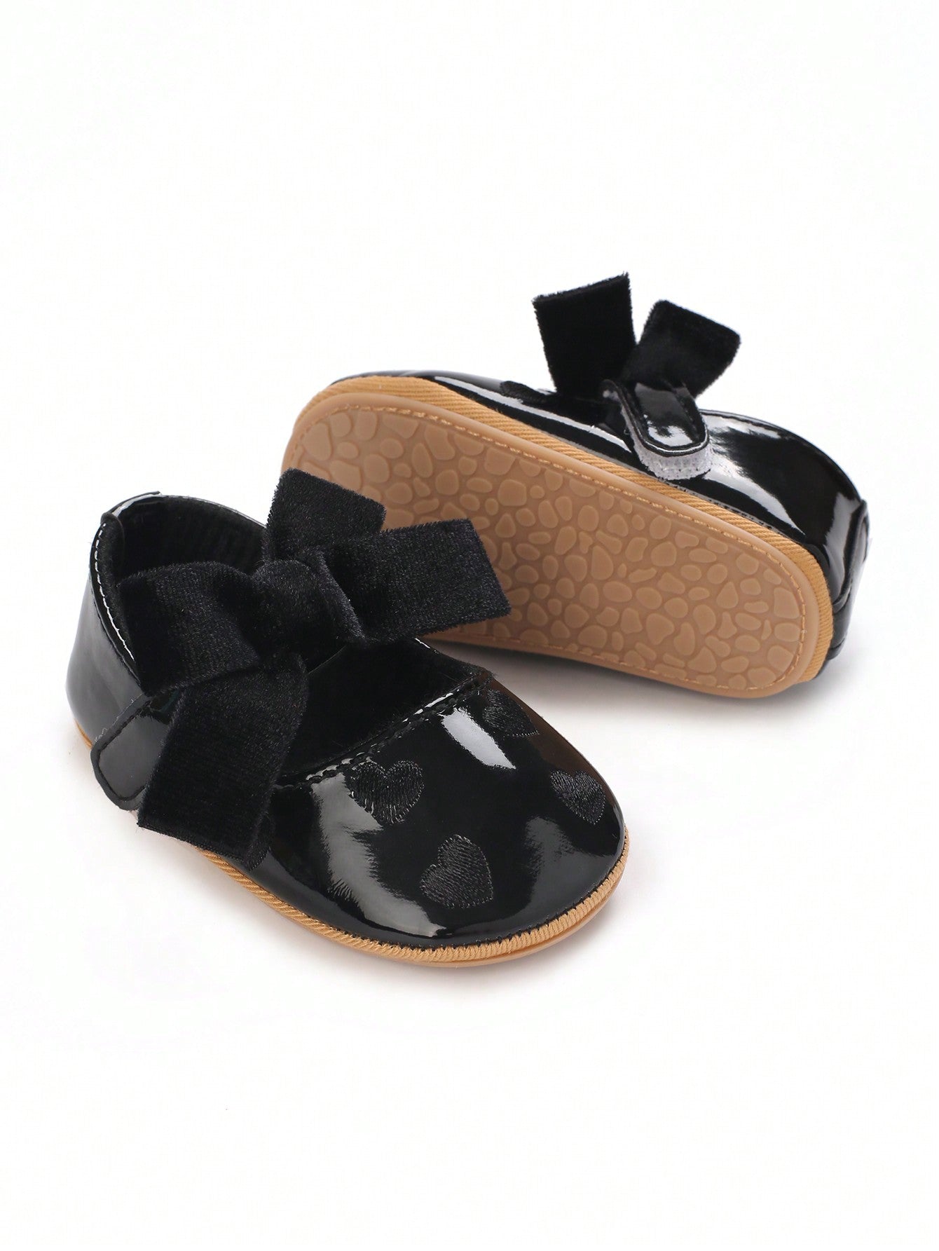 حذاء شبه مسطح للأميرات بعقدة فراشة