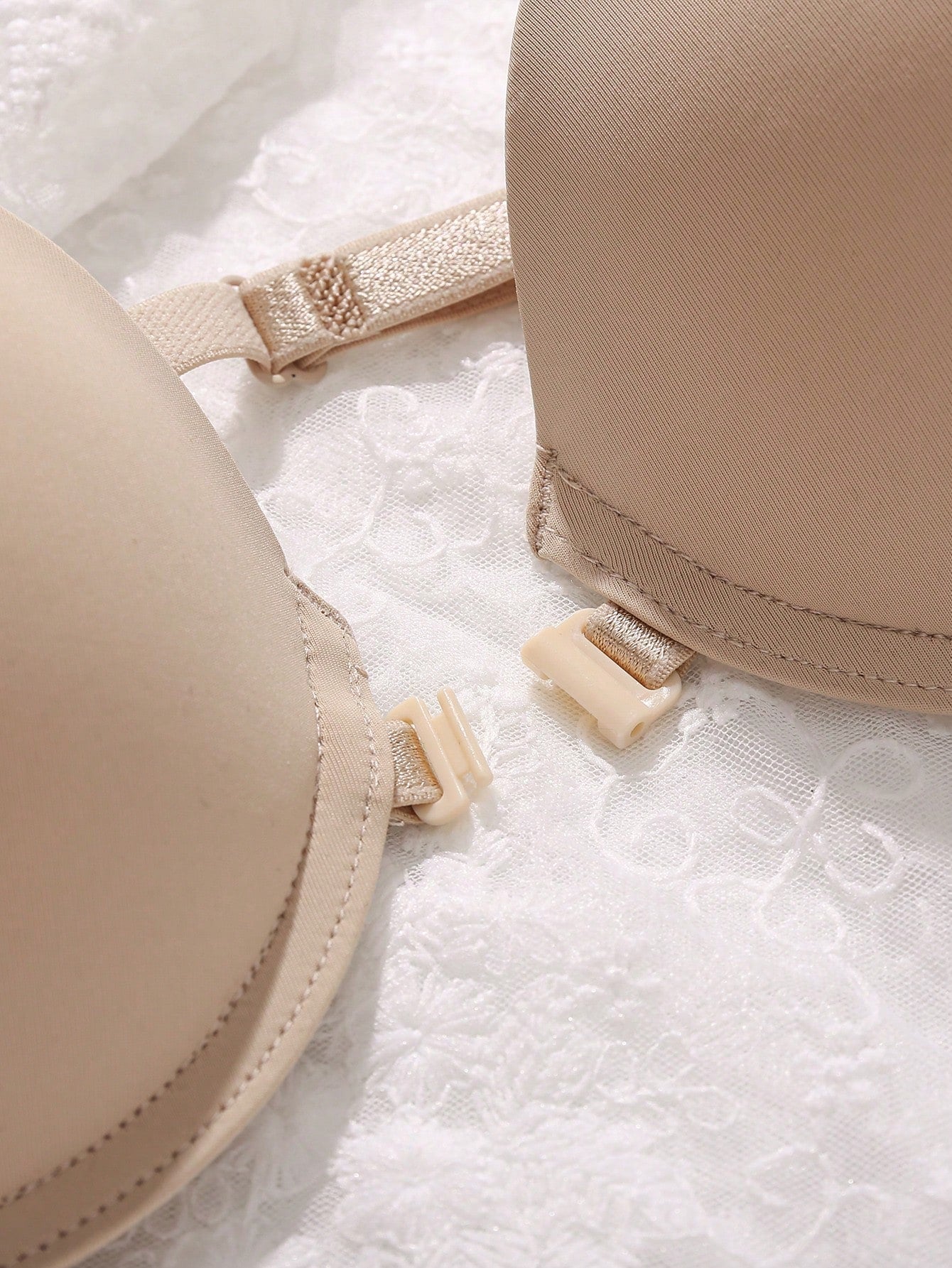 صدرية نسائية بدون حمالات لون سادة 2 قطعة/طقم