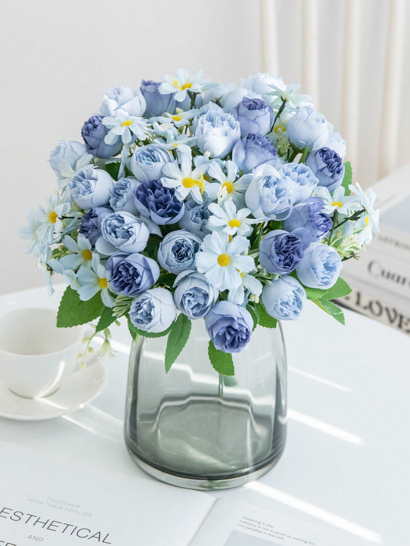 قطعة واحدة من زهرة الفاوانيا الاصطناعية