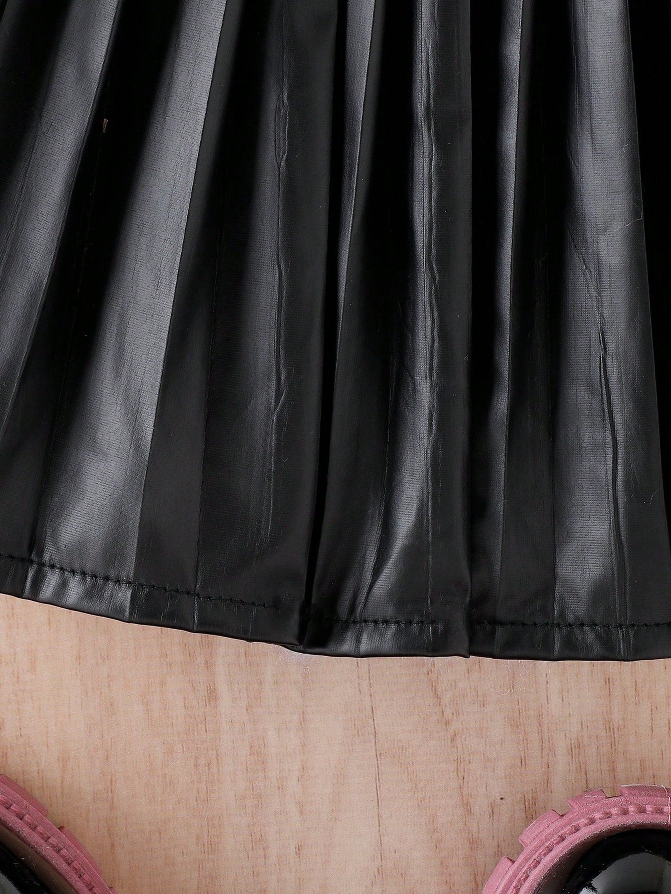 مجموعة قميص بدون أكمام مضلع للأطفال الرضع عبارة عن سترة وتنورة بلايزد مطوية PU للفتيات الصغيرات