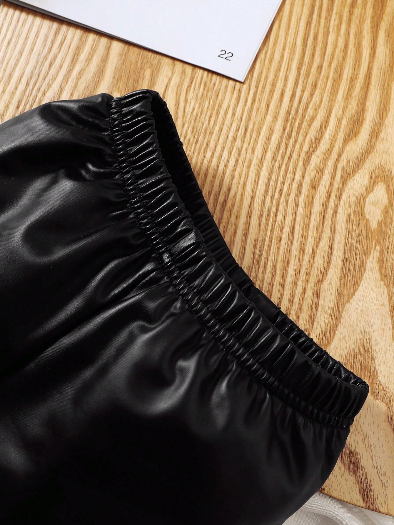 زي بناتي للمدرسة 2قطعة مكون من قميص بأكمام فقاعية وسراويل قصيرة من Pu