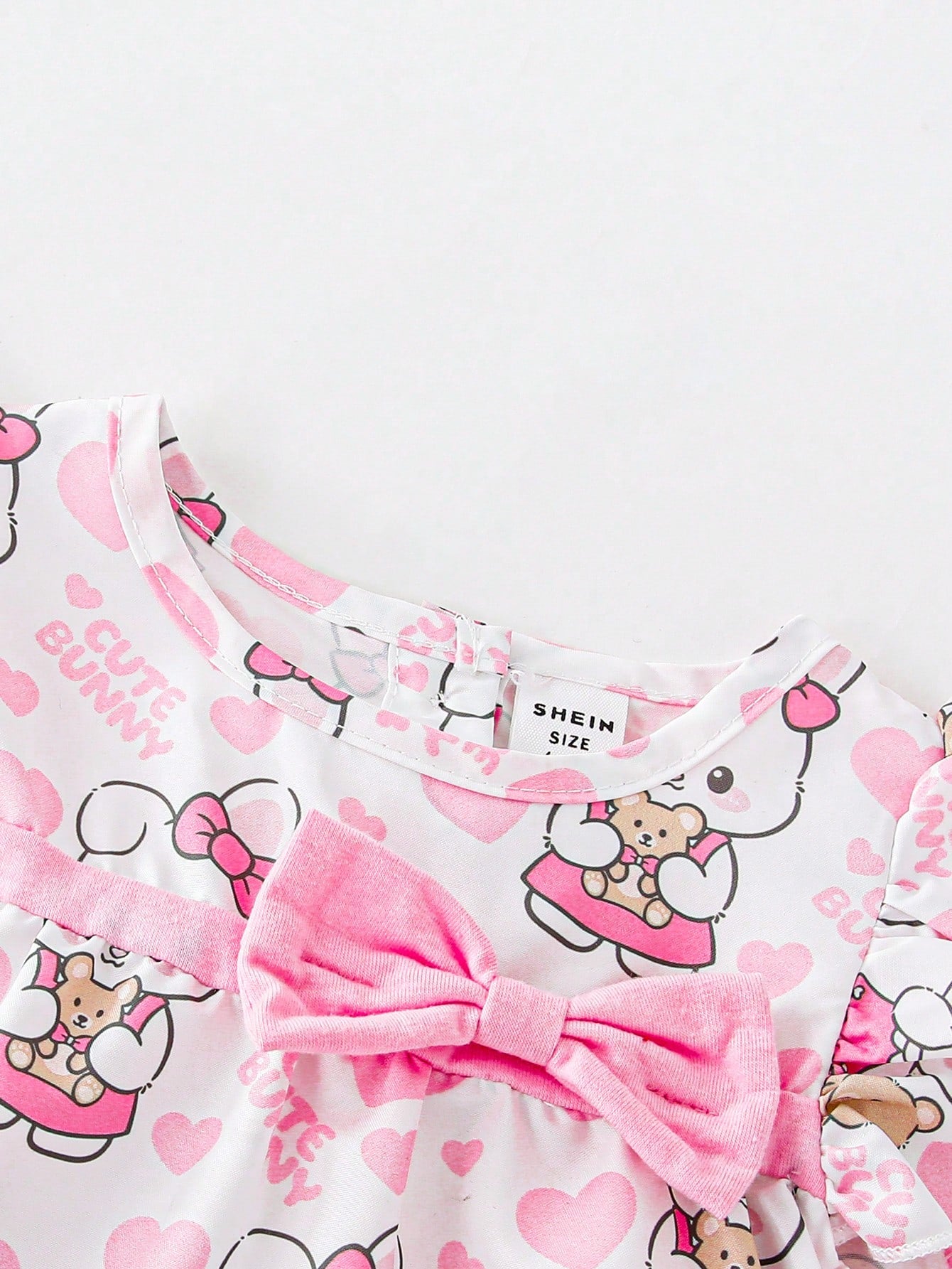 فستان رقبة دائرية 3d على شكل قطعة قلبية بأرنب لطيف وعصري للفتيات الصغيرات، مناسب للربيع والصيف في الهواء الطلق