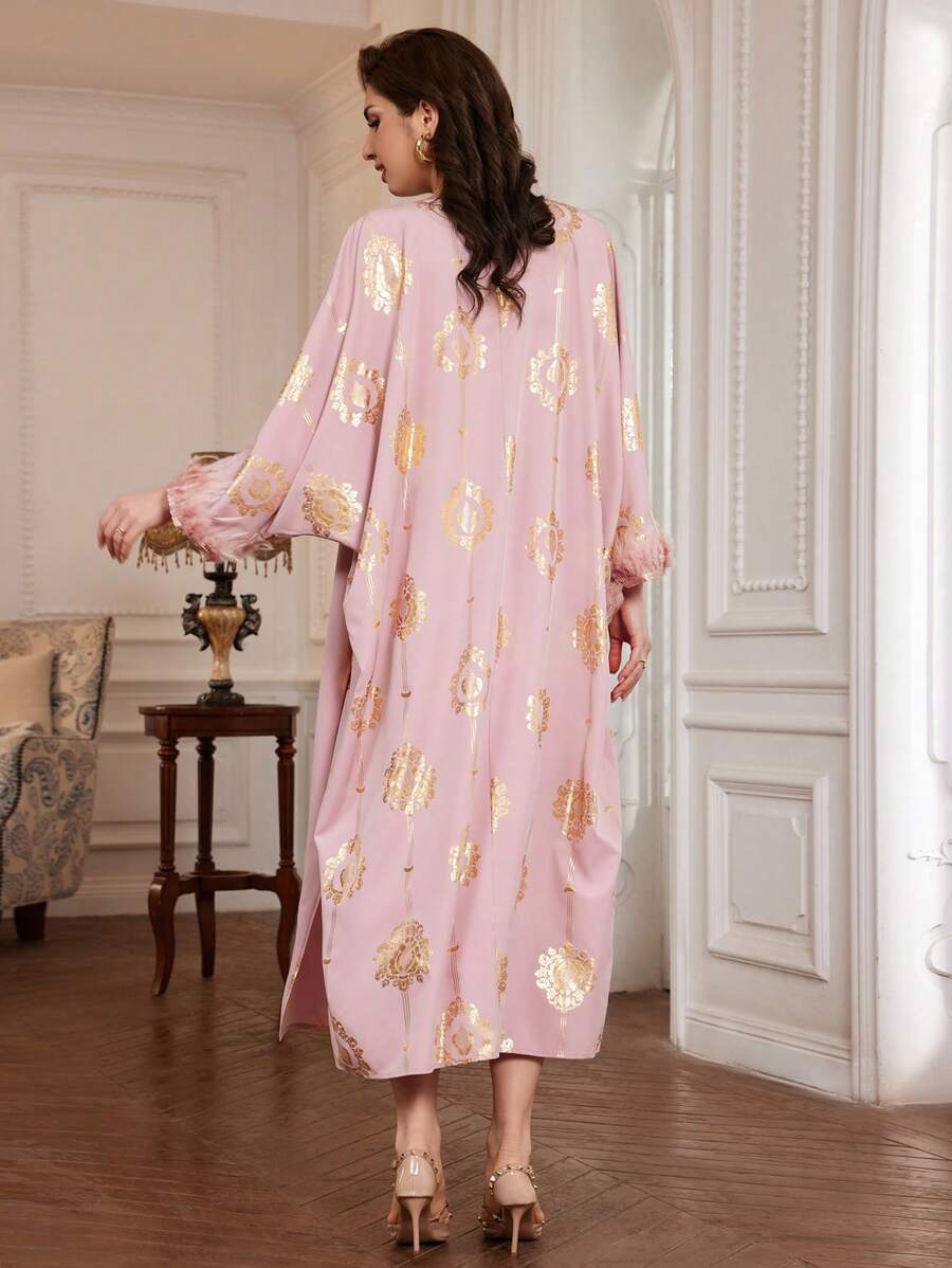 فستان نسائي