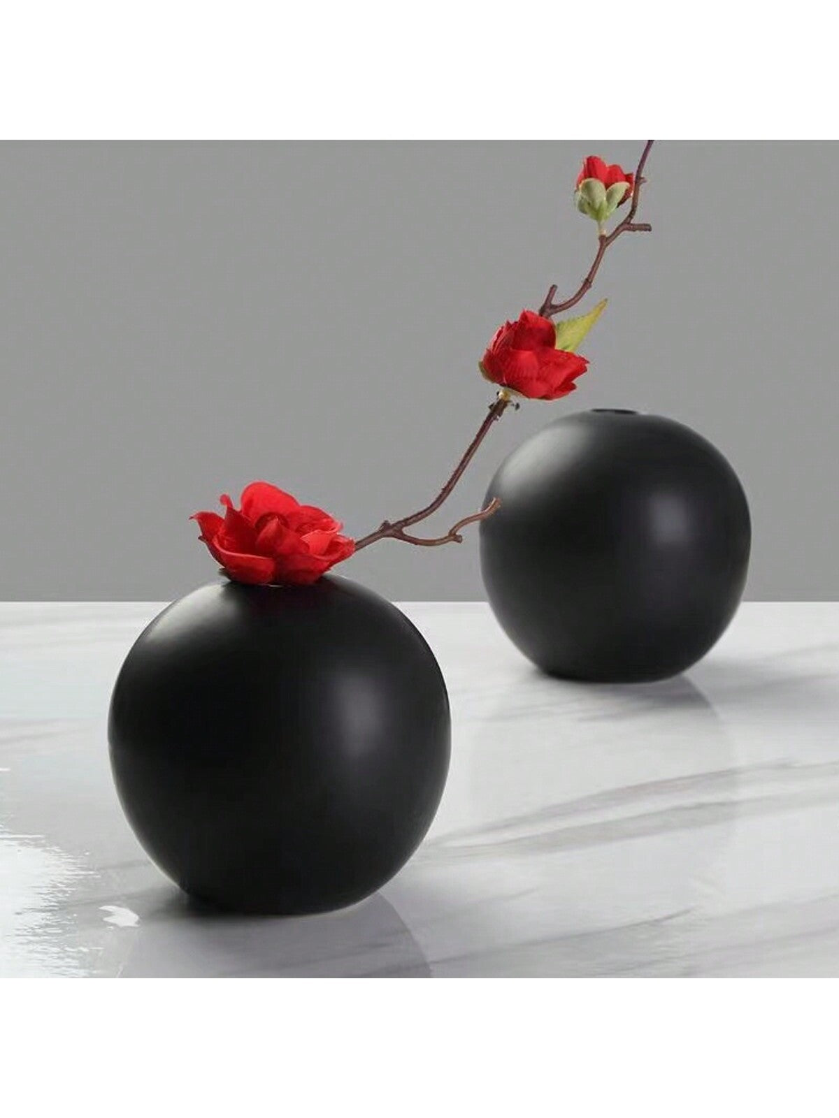 مزهرية دائرية من السيراميك لديكور المنزل بعرض أزهار جافة