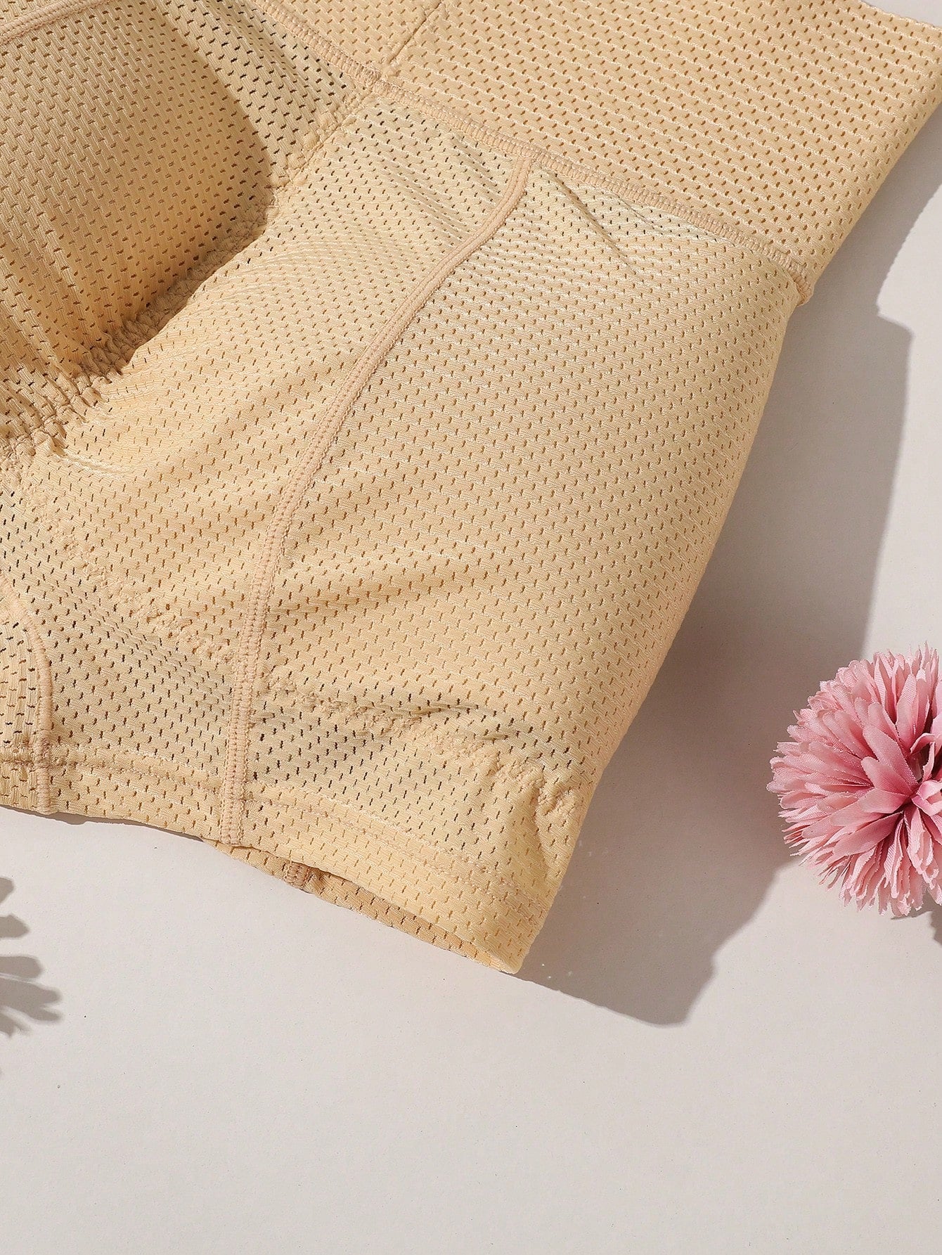 سروال تنحيف شبكي للفخذين منفوش