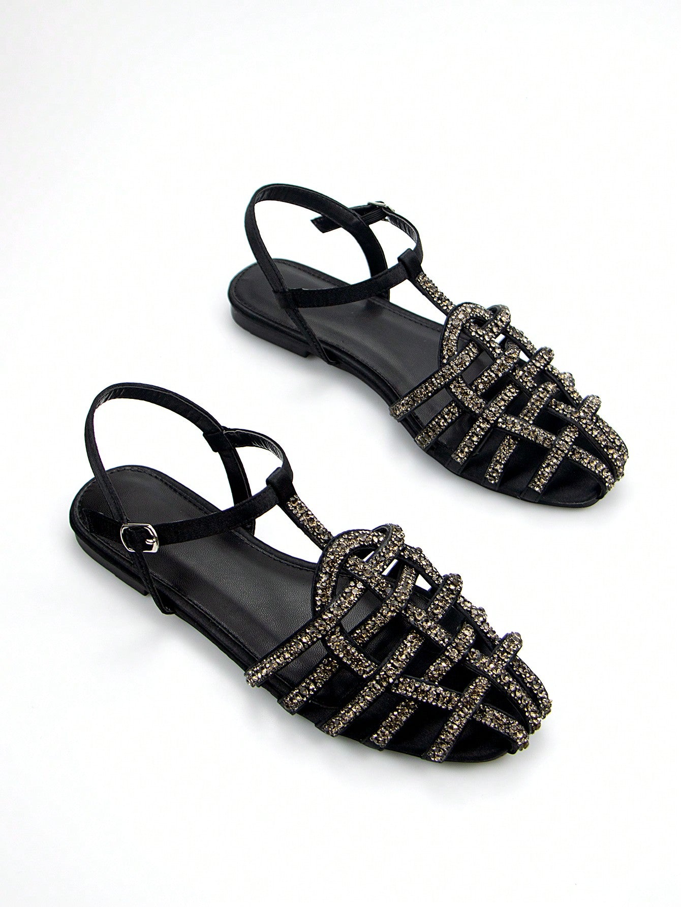 صنادل مسطحة نسائية